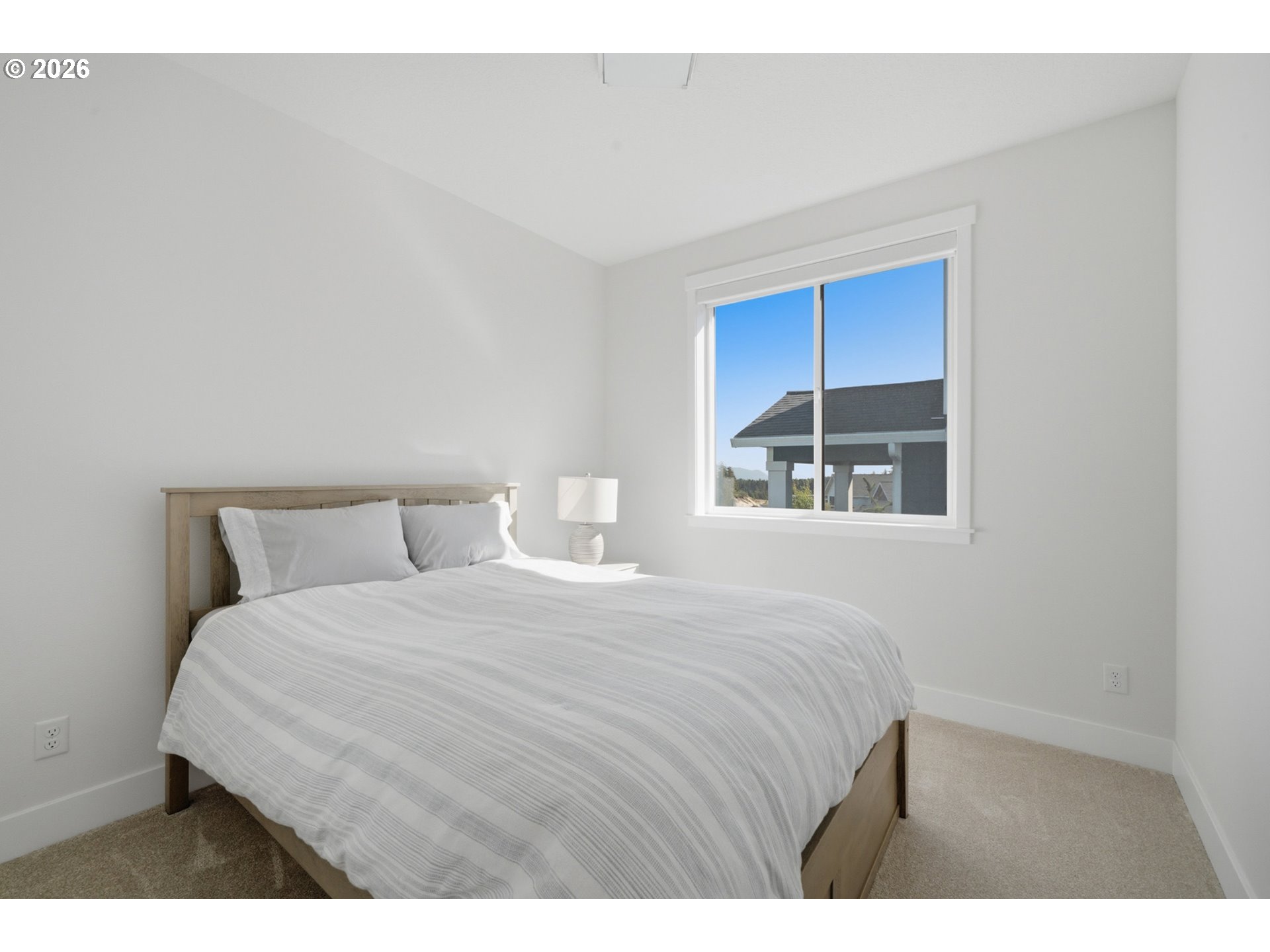 557 Sea View Dr Property Photo 10