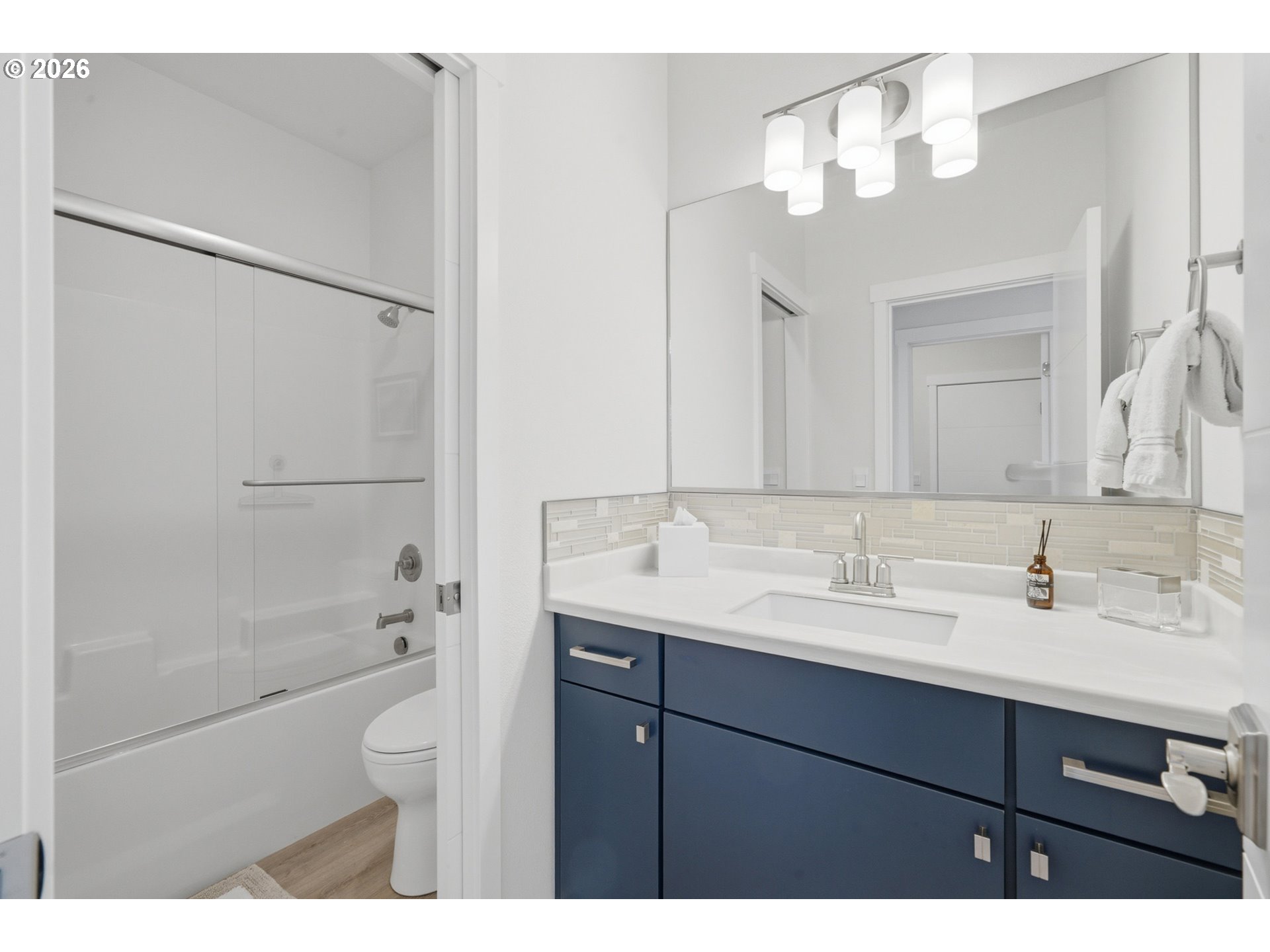 557 Sea View Dr Property Photo 12