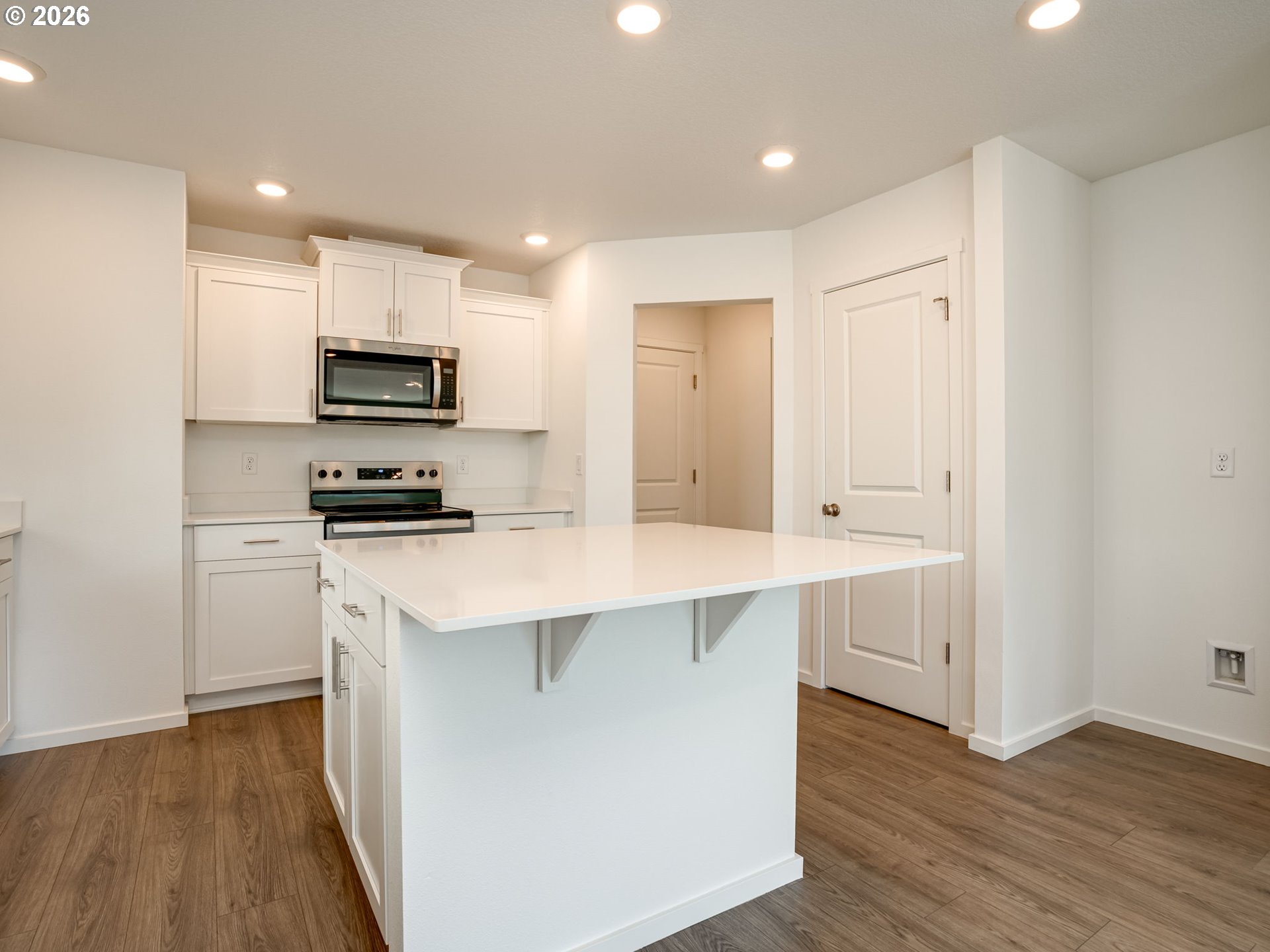 126 Coho Loop Property Photo 5