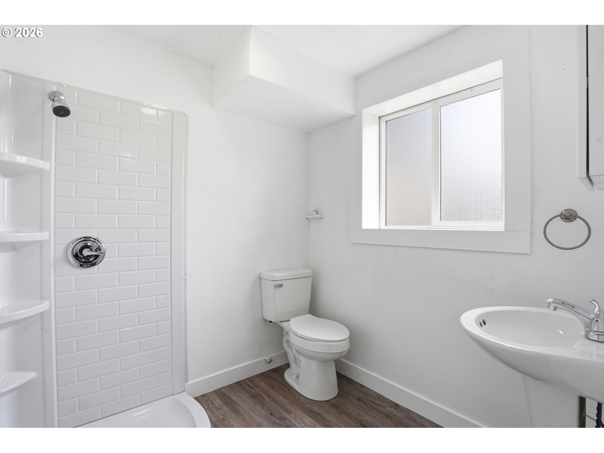1203 Ne 190th Pl Property Photo 28