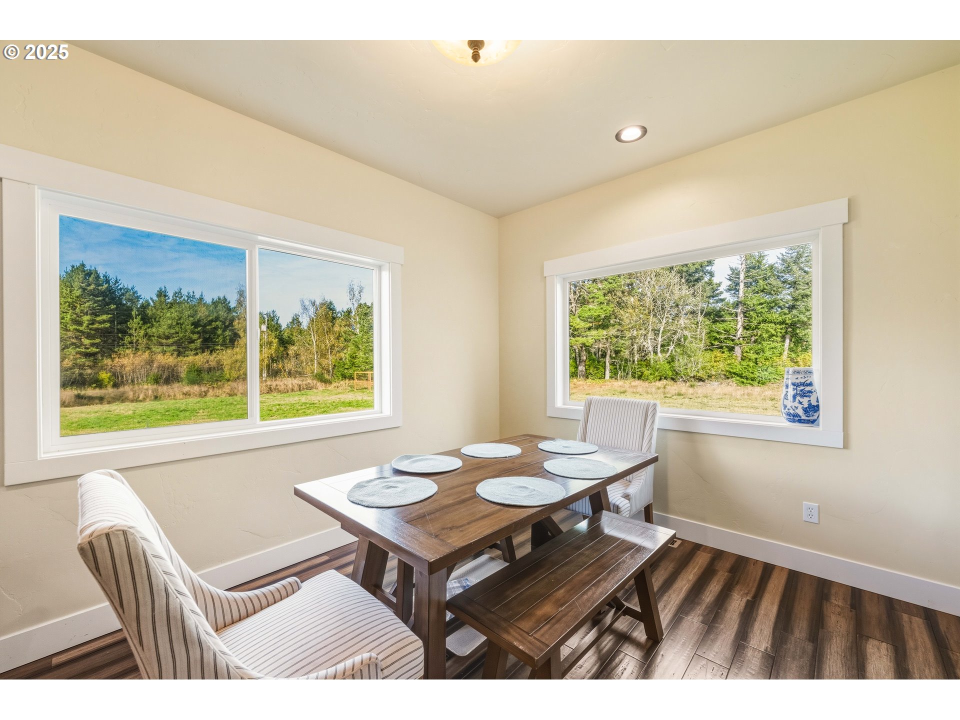 55942 Lost Valley Rd Property Photo 12