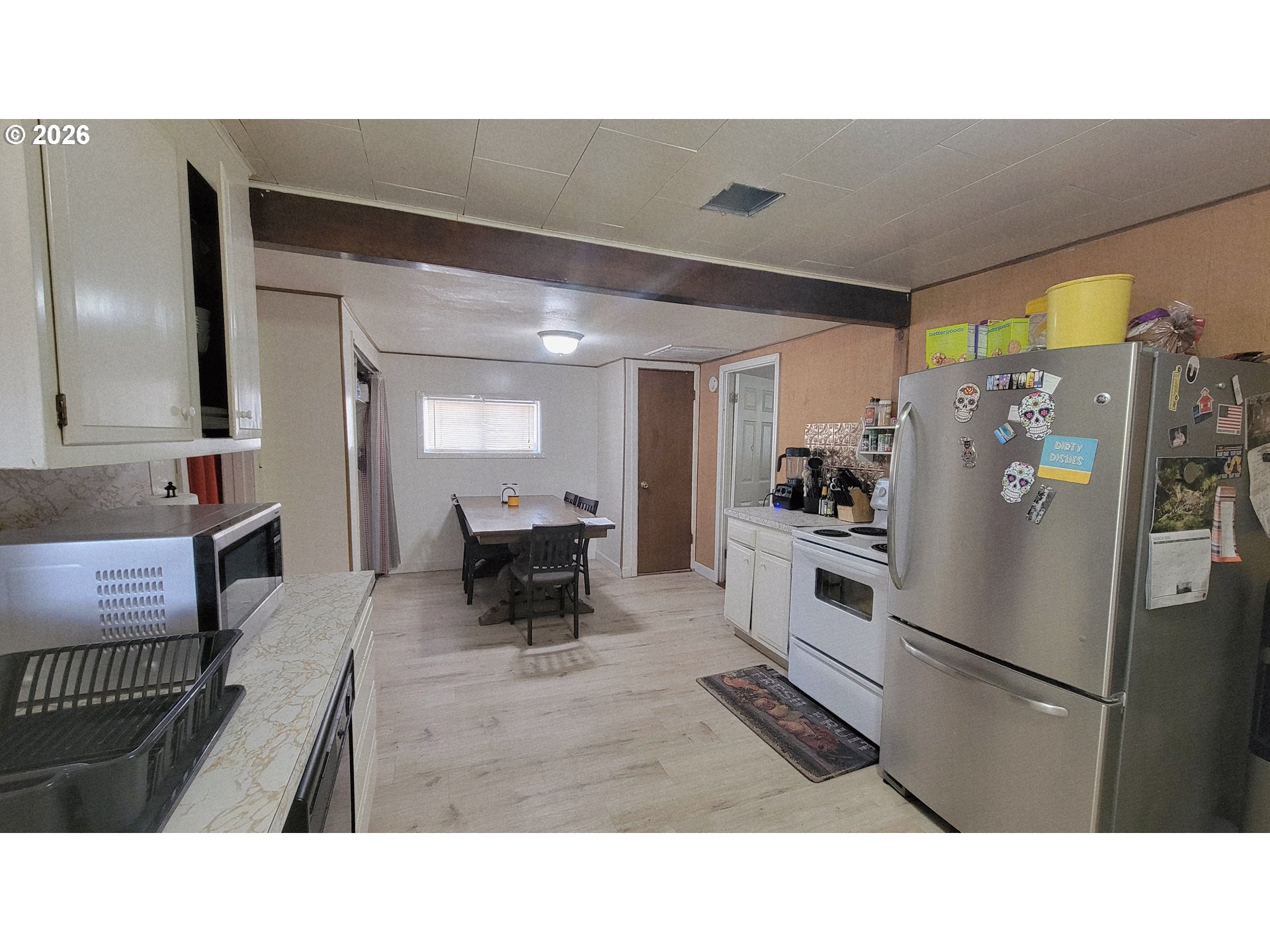724 Ne Laurance St Property Photo 7