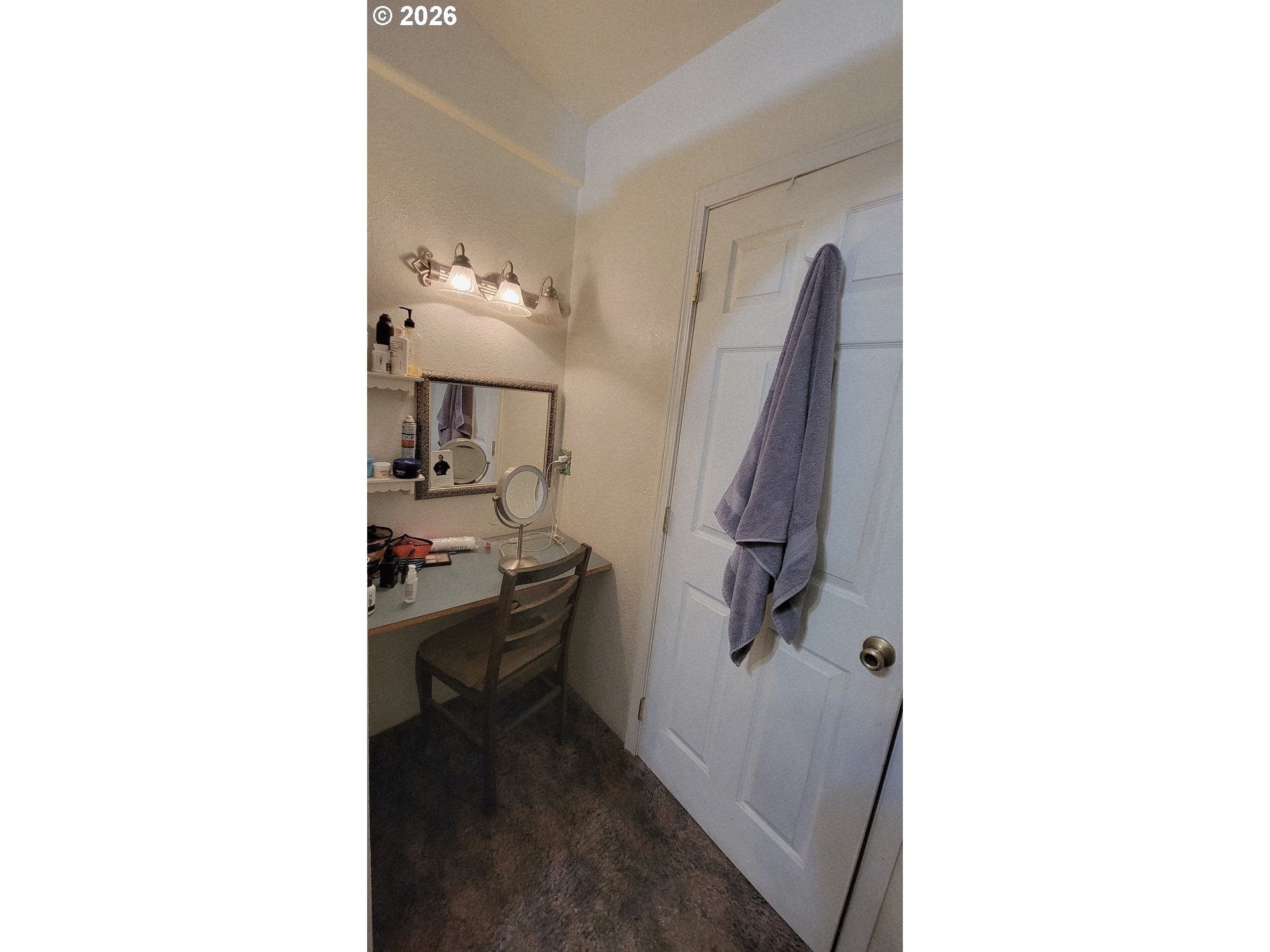 724 Ne Laurance St Property Photo 16