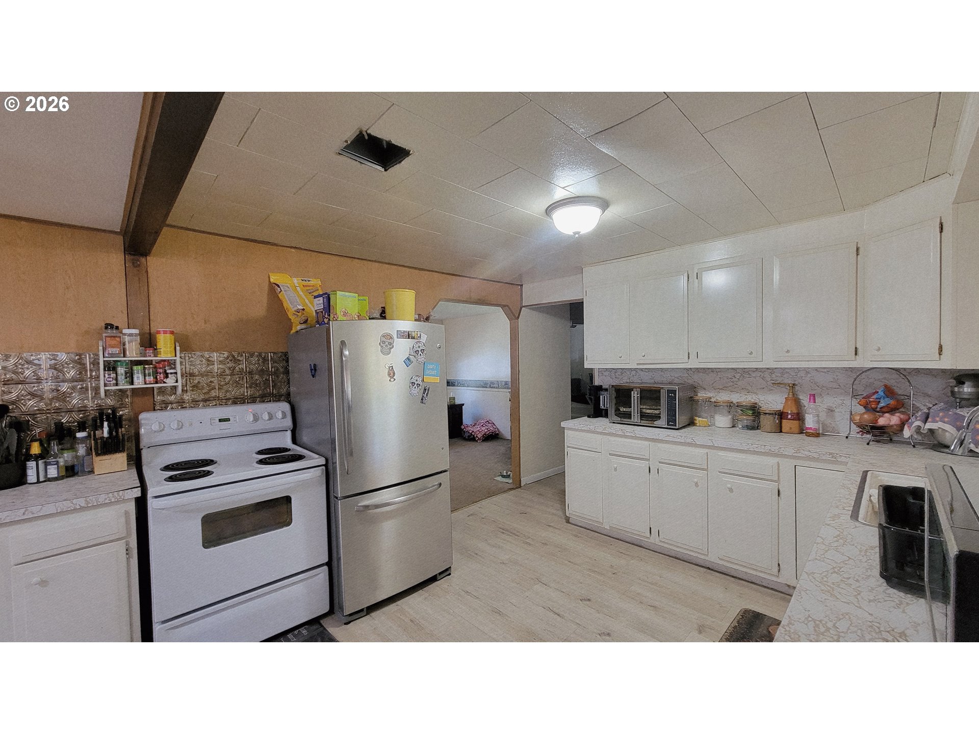 724 Ne Laurance St Property Photo 23
