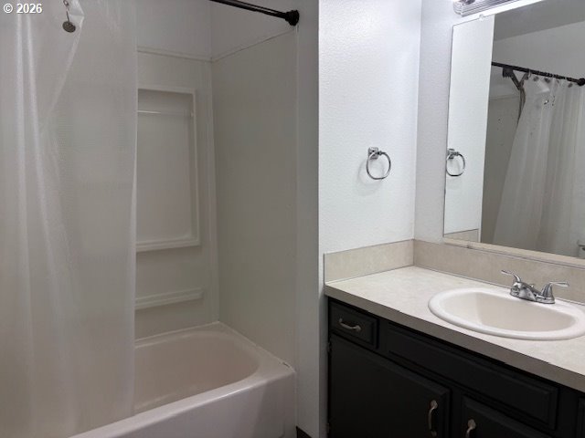 2133 Northtree Dr Ne Property Photo 8