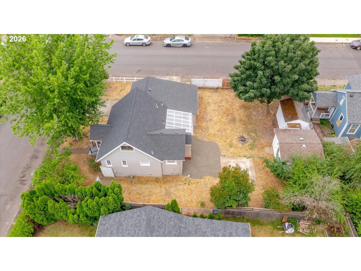 3419 Arbon St Ne Property Photo 9