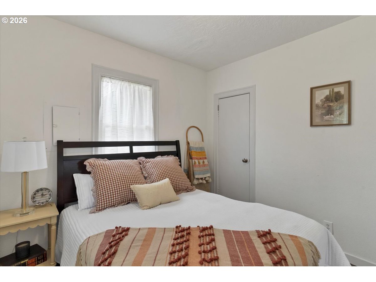 3419 Arbon St Ne Property Photo 19
