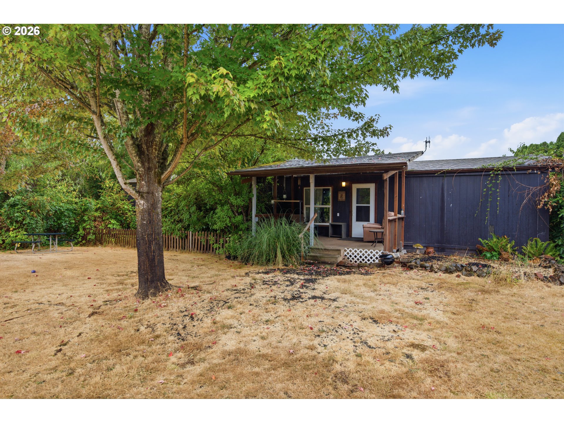 22740 Ne Highway 240 Property Photo 2