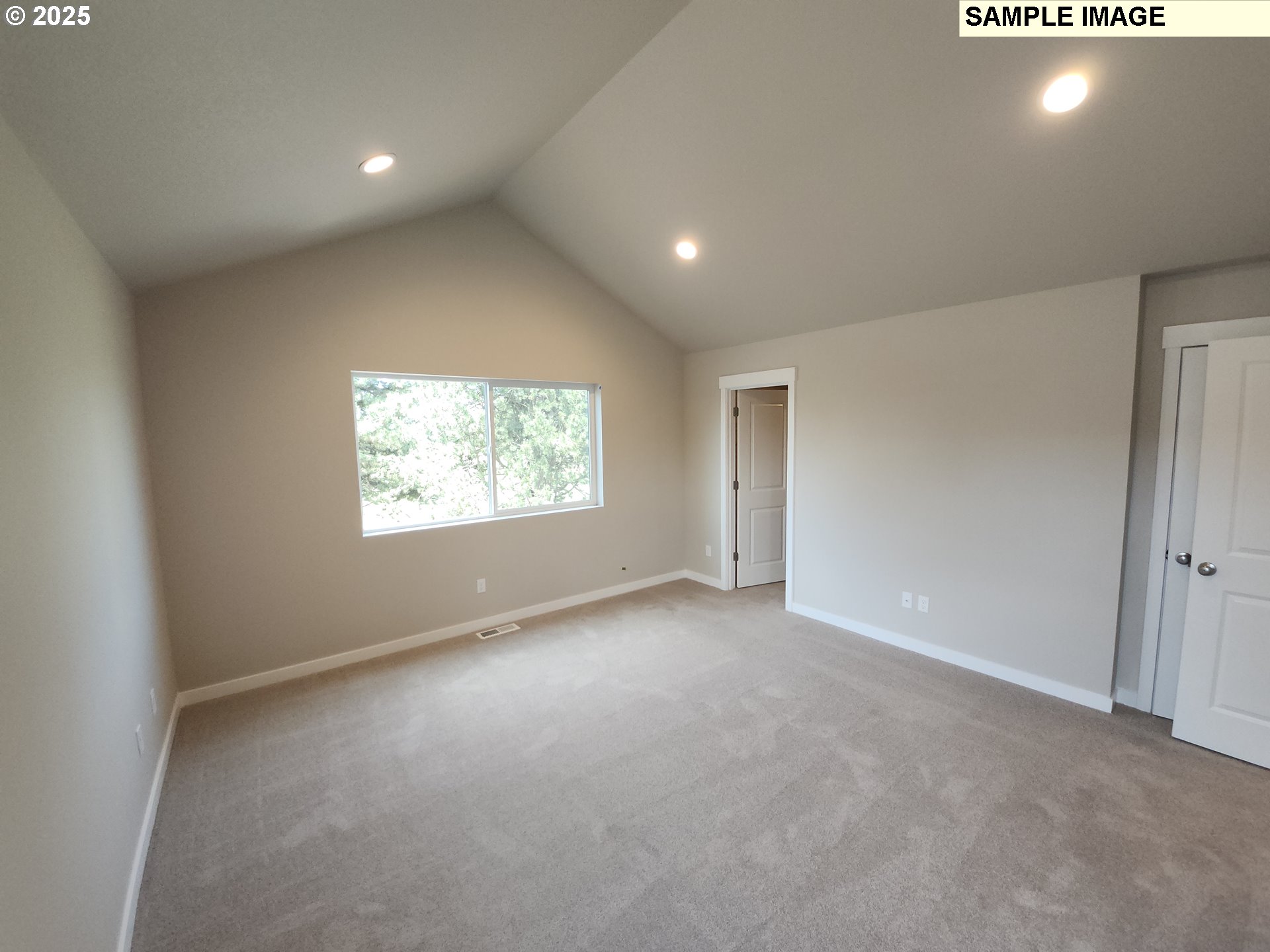 3192 Nightingale Dr Property Photo 11
