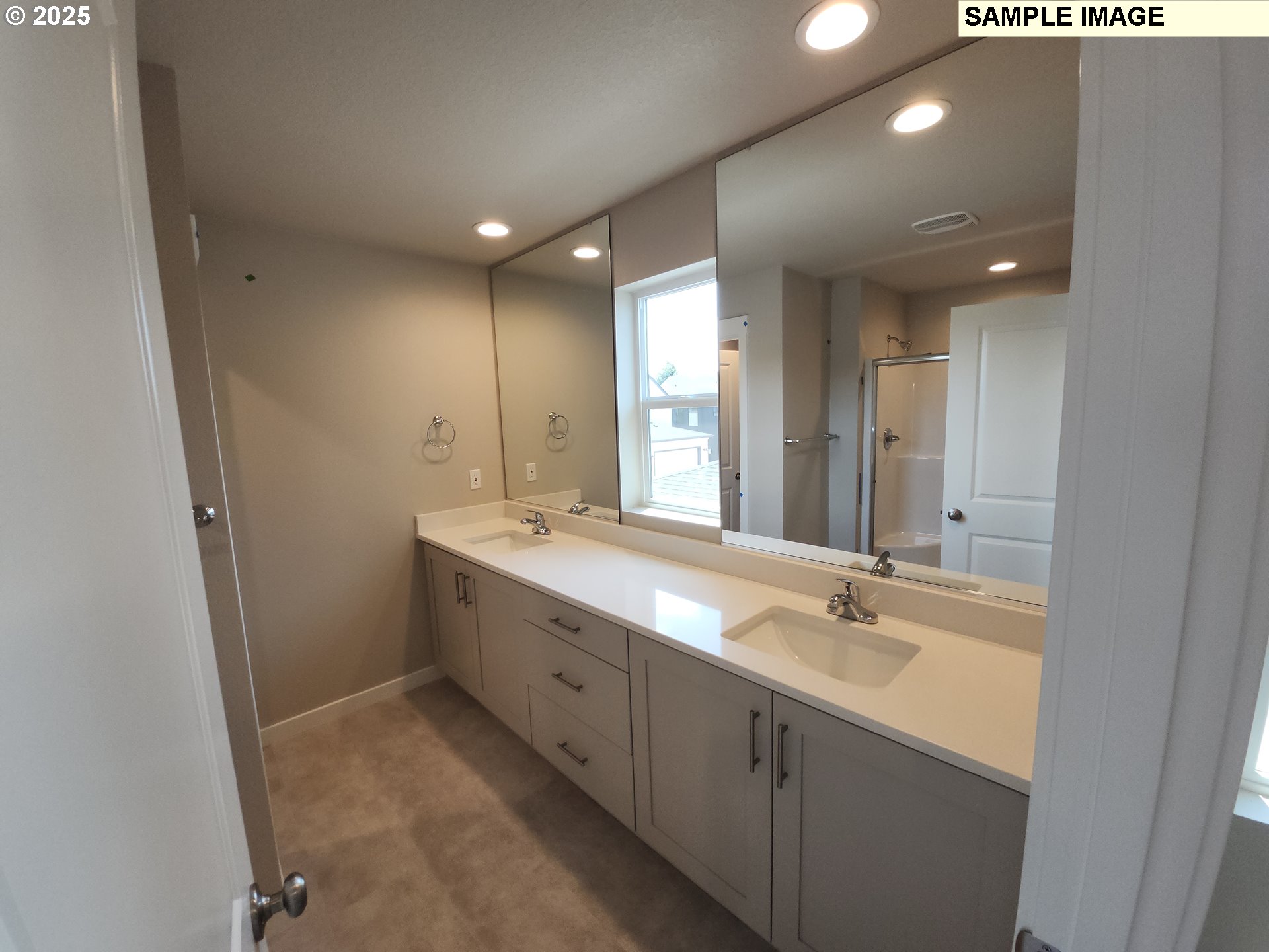 3192 Nightingale Dr Property Photo 12