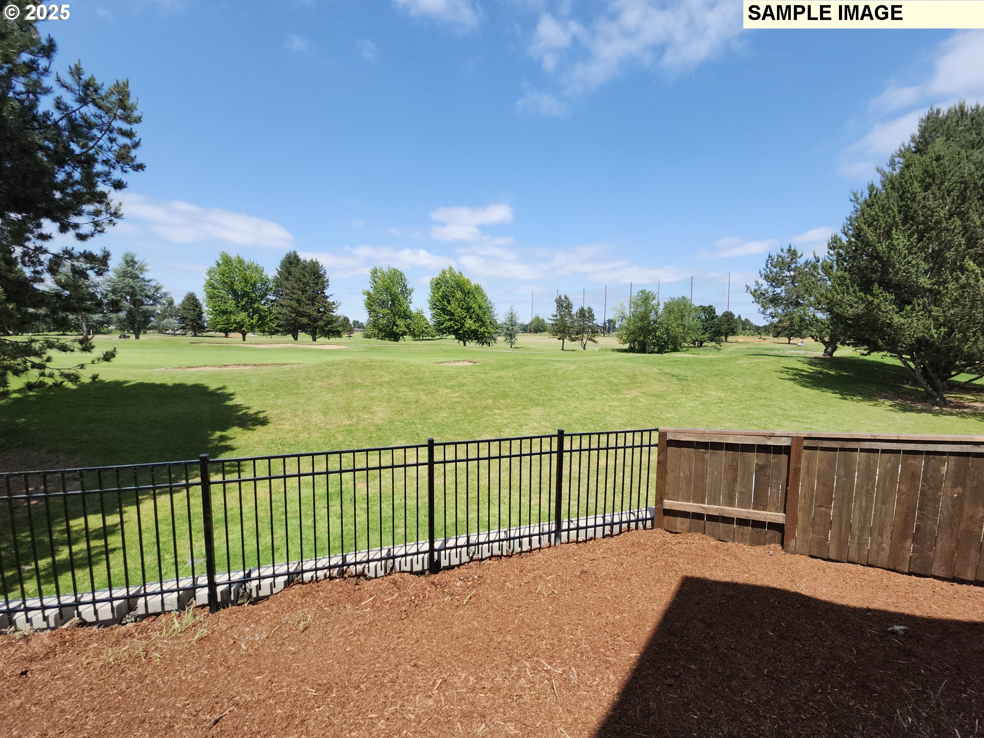 3192 Nightingale Dr Property Photo 22