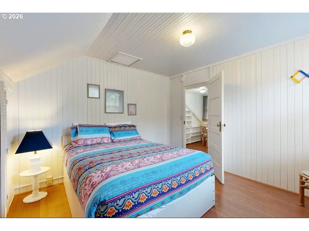 641 D St Property Photo 12