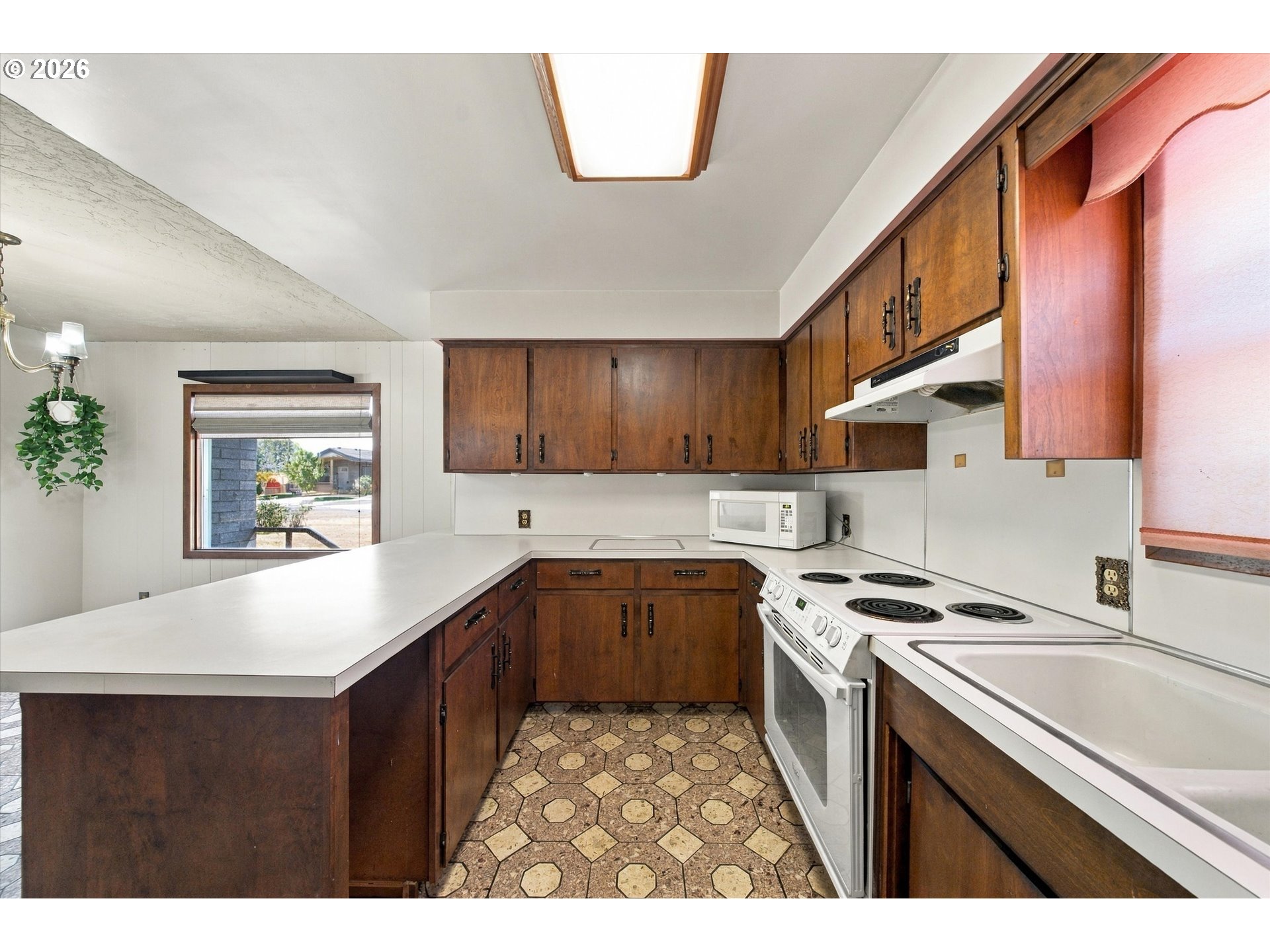 1704 W Yakima St Property Photo 7