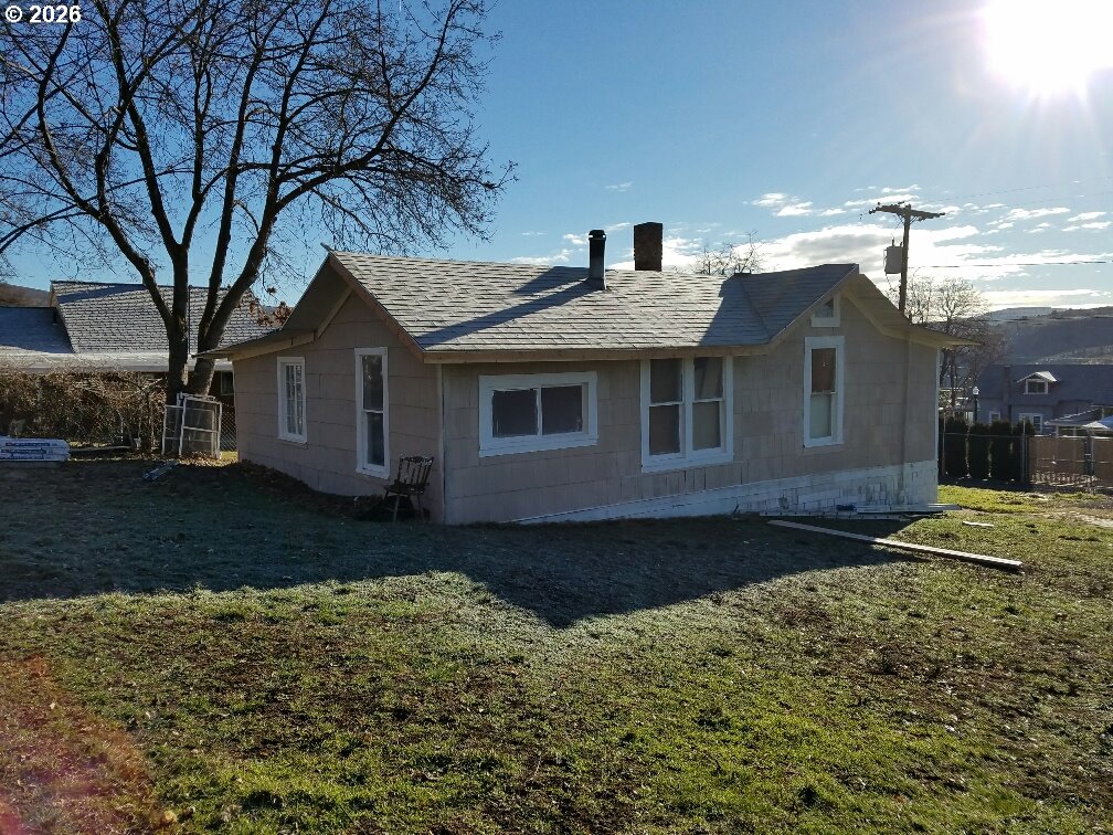 605 Grant Ave Property Photo 1