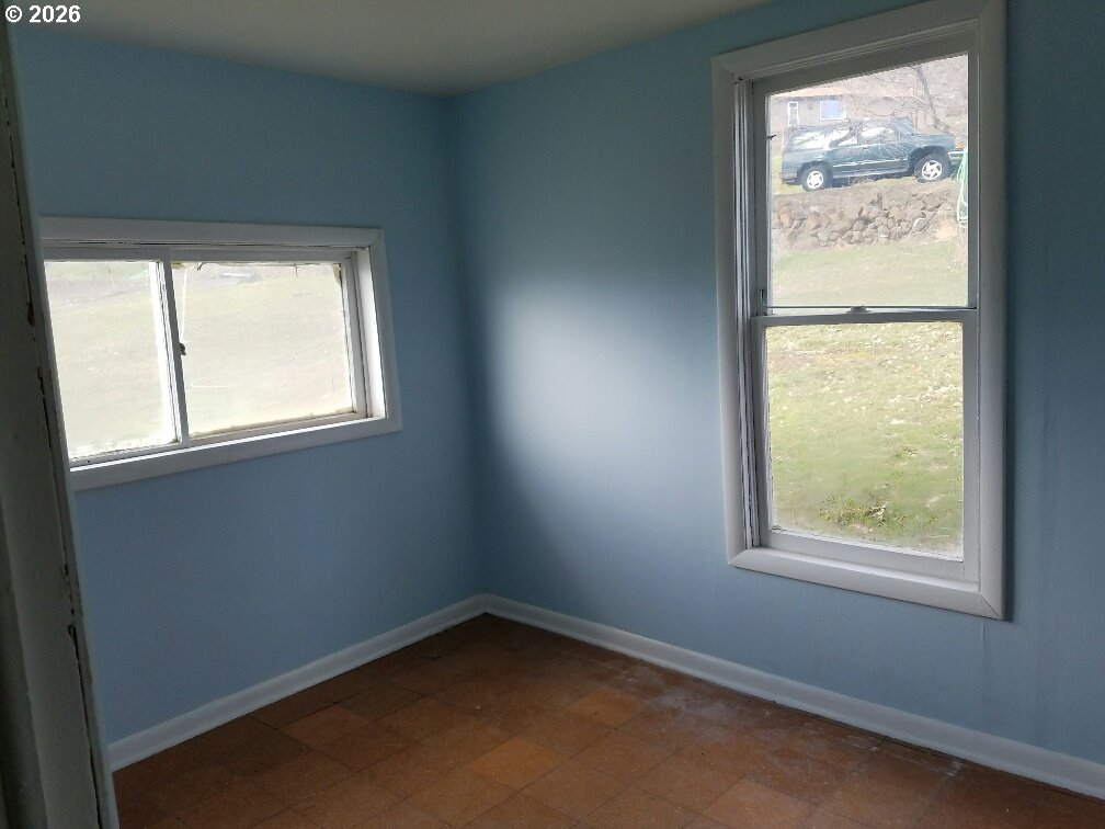 605 Grant Ave Property Photo 9