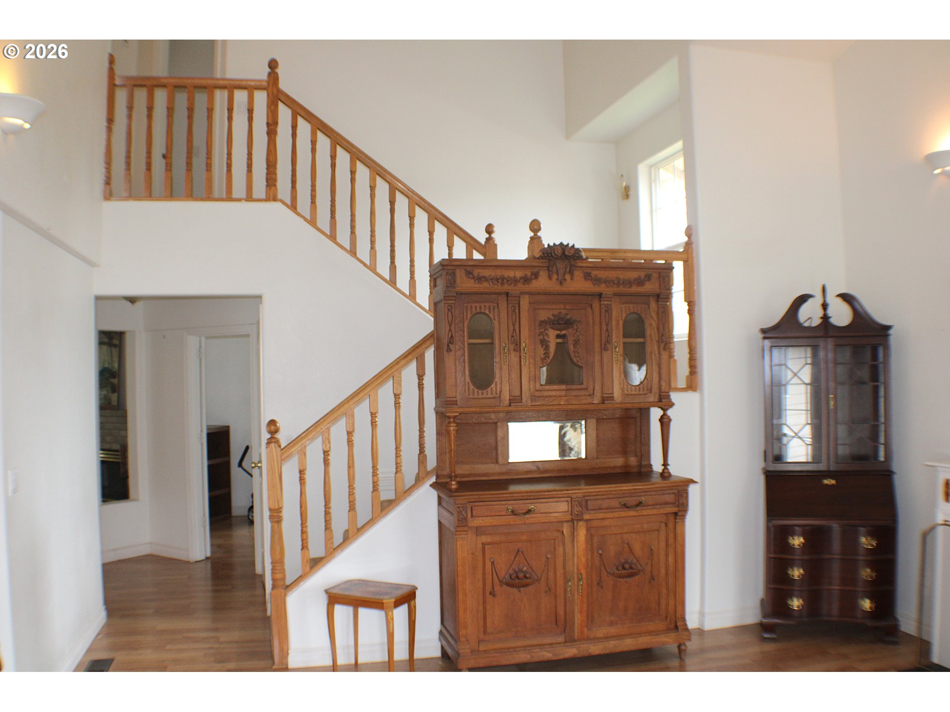 439 Chandler Dr Property Photo 2