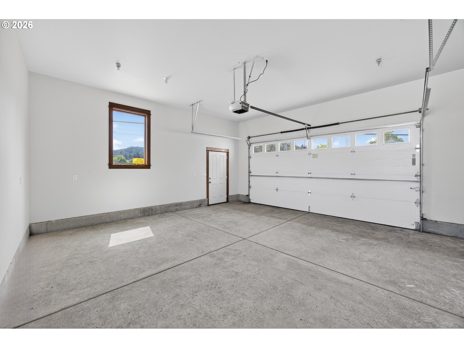 954 Beach Blvd Property Photo 43