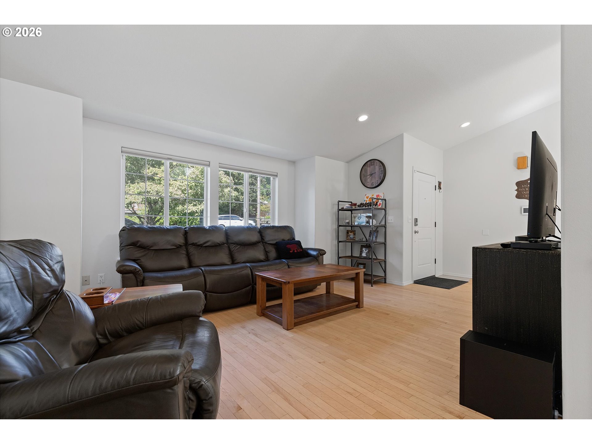 20 Nw Wilson Ave Property Photo 14