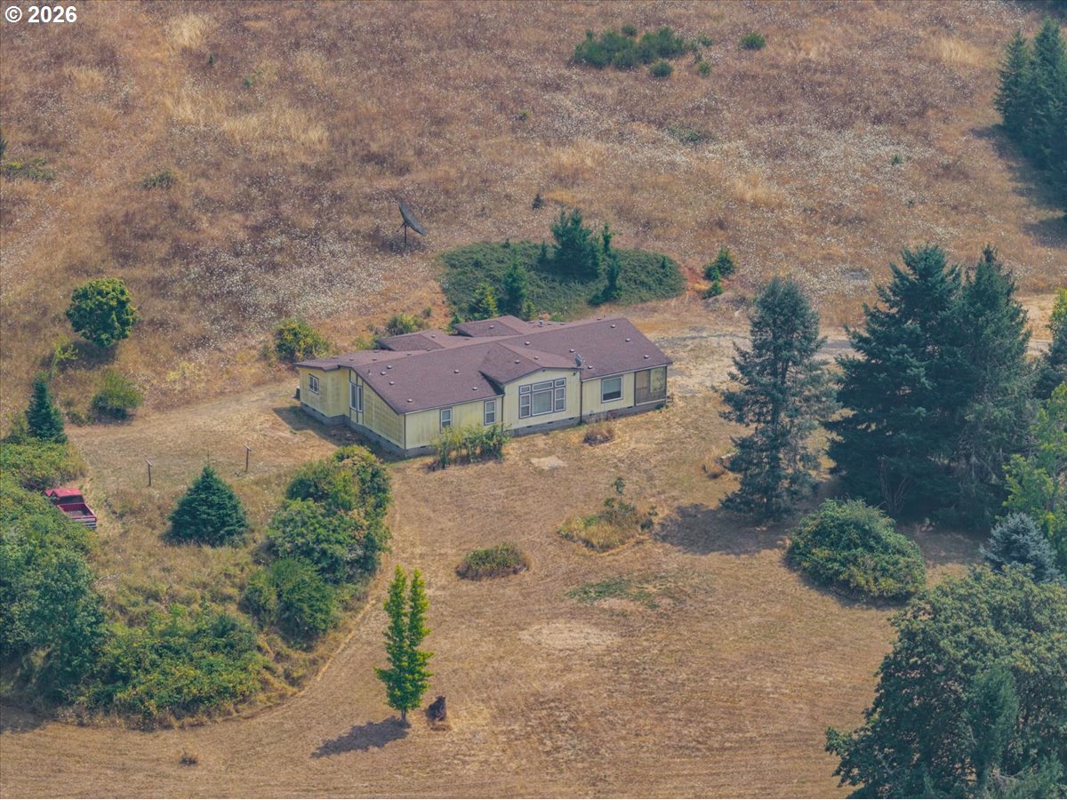 26221 Old Holley Rd Property Photo 1