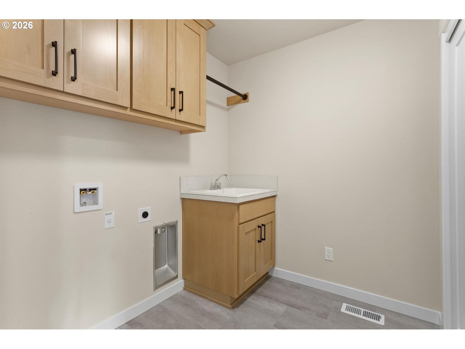 826 Misty Ln Property Photo 39