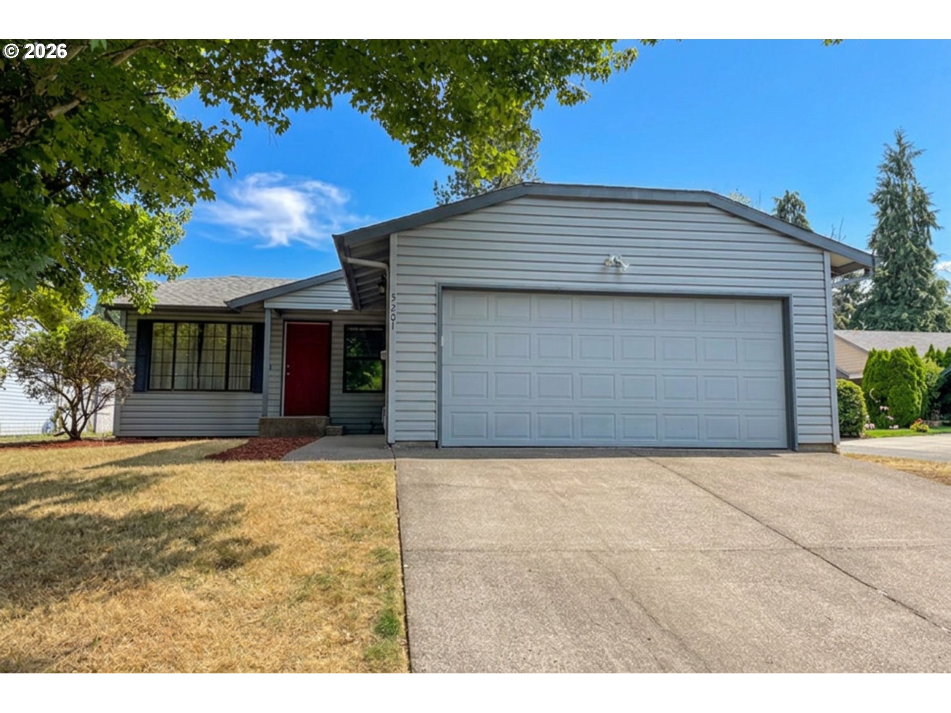 5201 9th Ct Se Property Photo 1