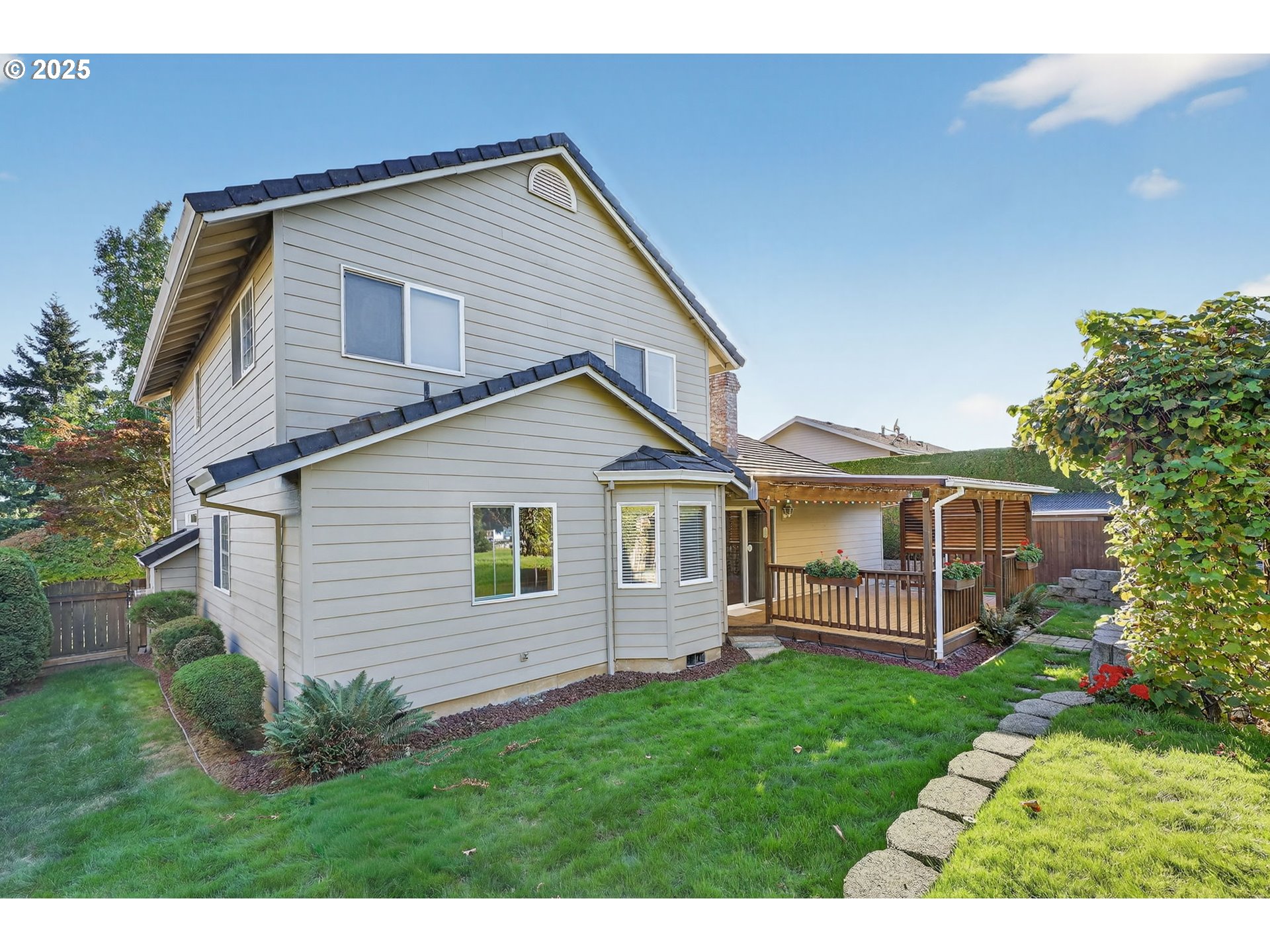 535 Ne 24th St Property Photo 44