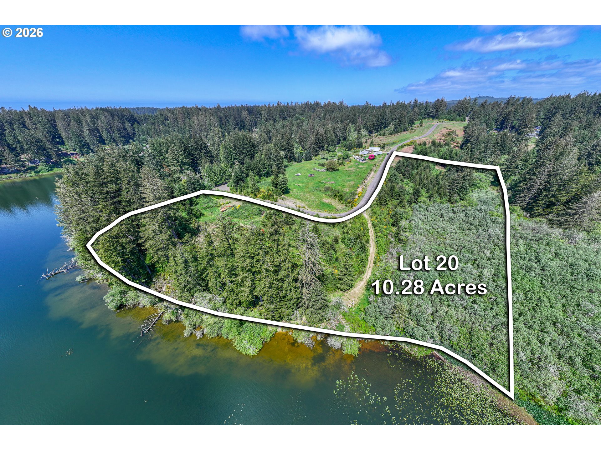 Clear Lake 20 Property Photo 1