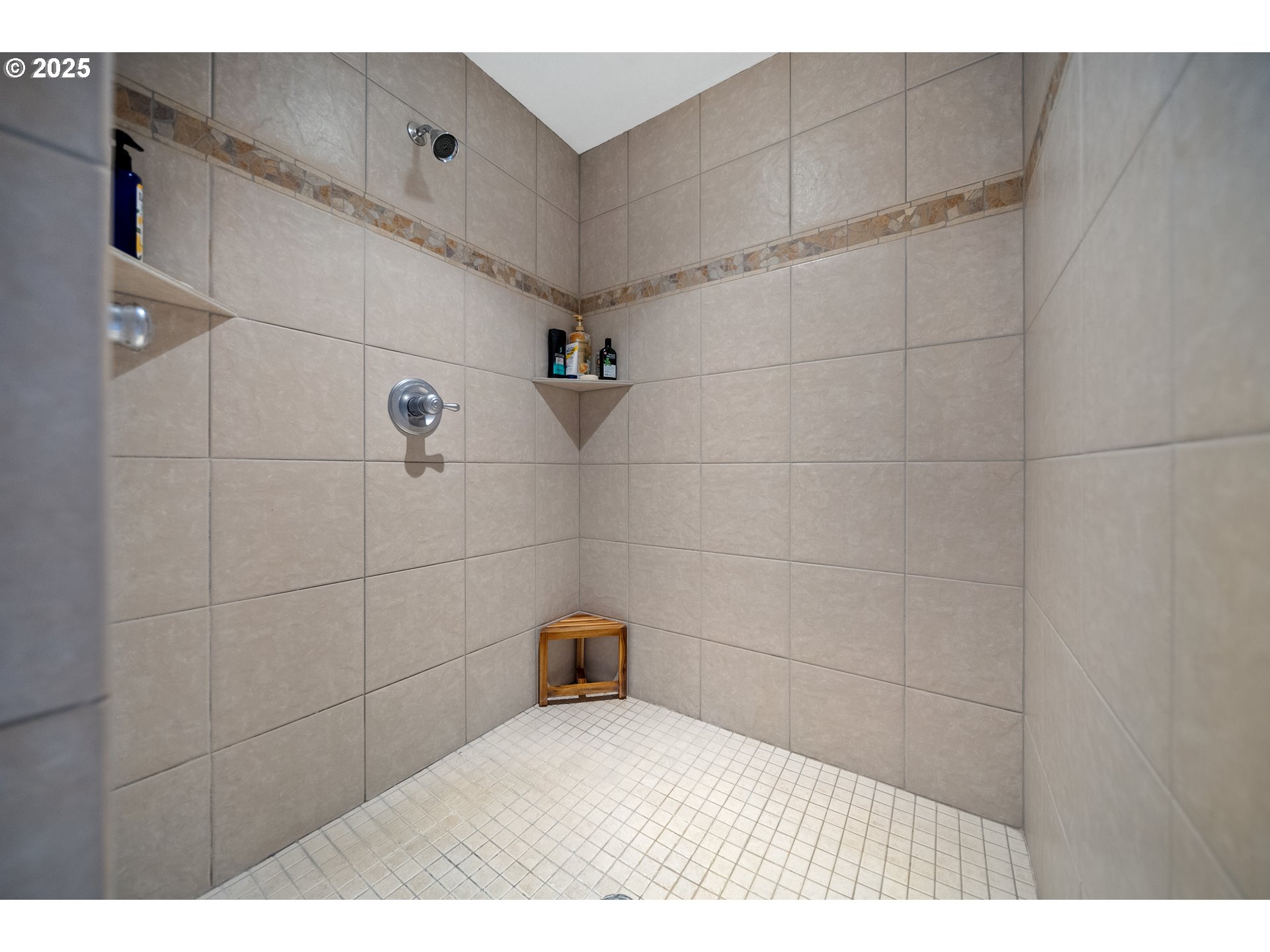 7411 Se Cottrell Rd Property Photo 21
