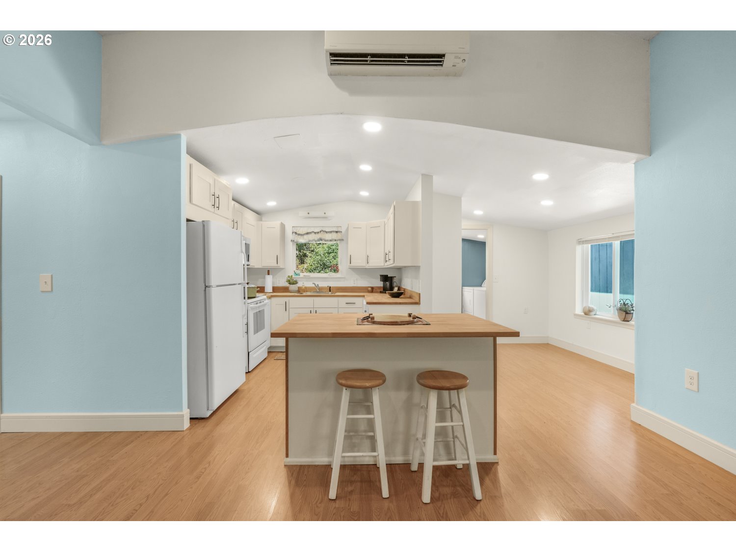 28103 R St Property Photo 14