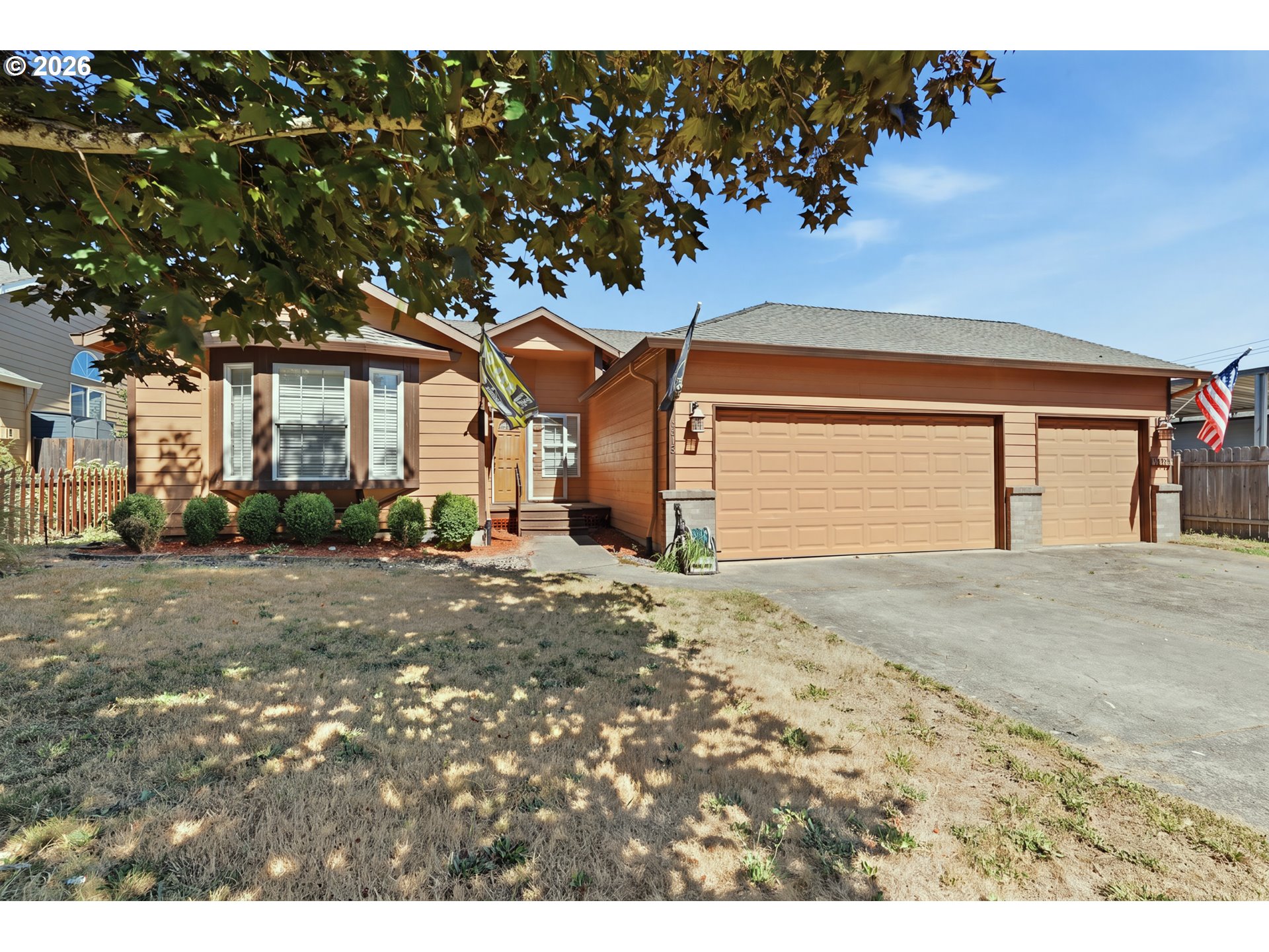 1012 40th St Property Photo 1