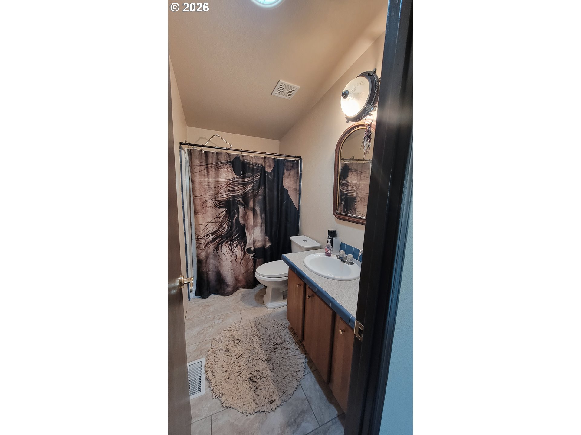 514 Eakin Rd Property Photo 5