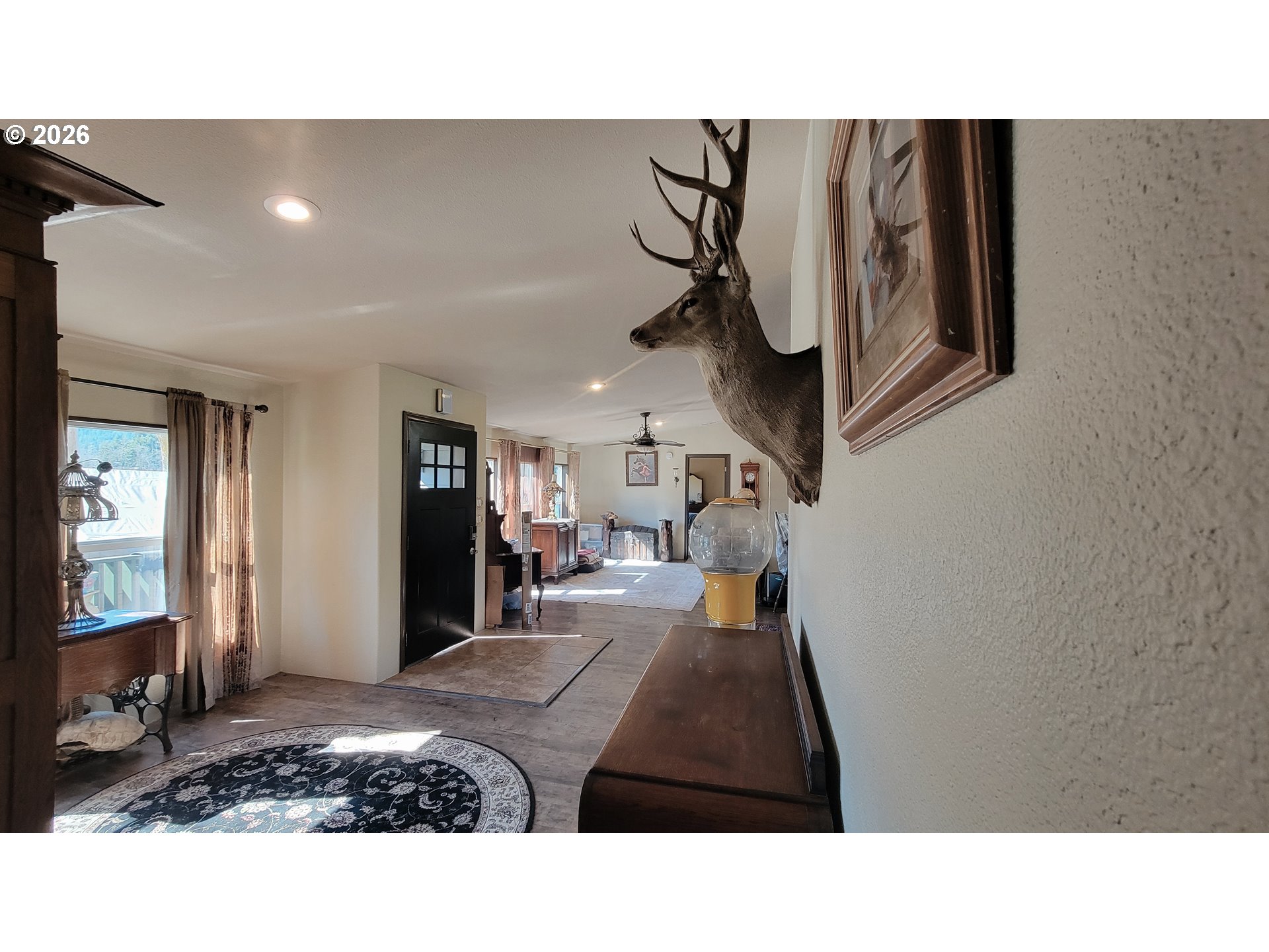 514 Eakin Rd Property Photo 6
