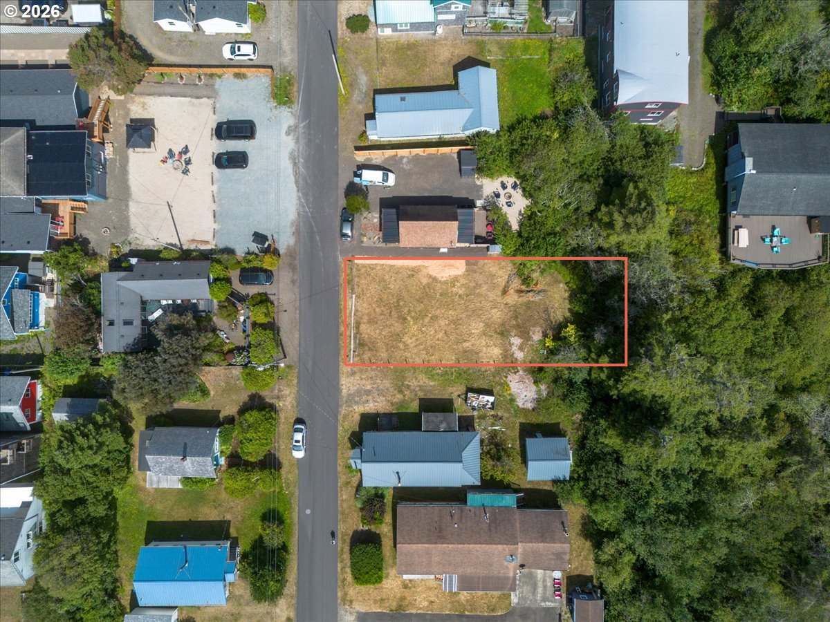 S Anchor St Property Photo 5
