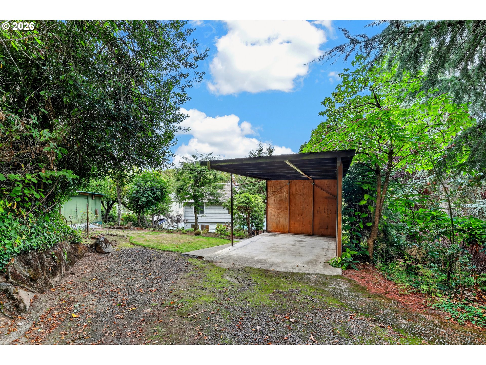 21695 Willamette Dr Property Photo 43