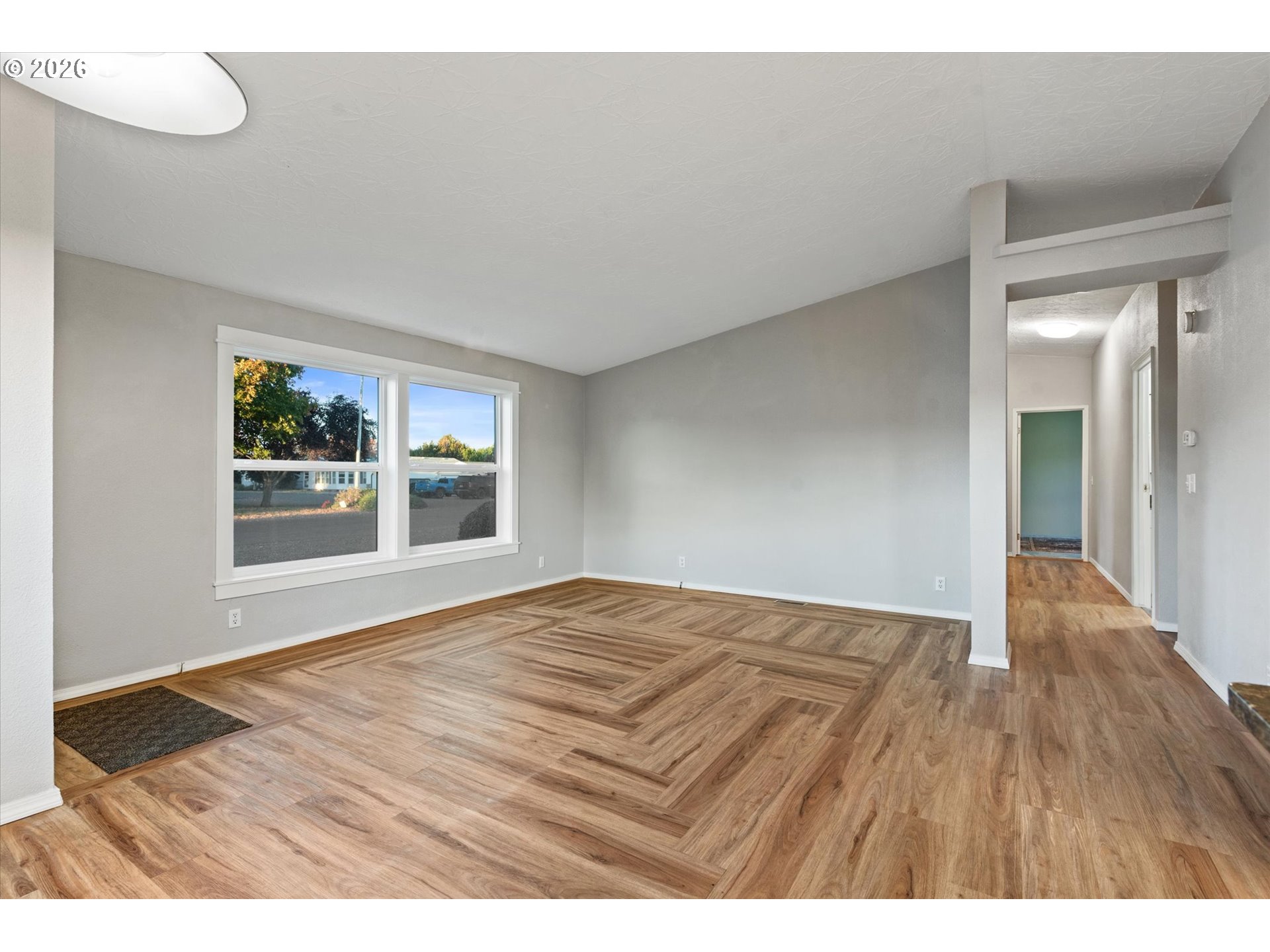 10501 G Ct Property Photo 10