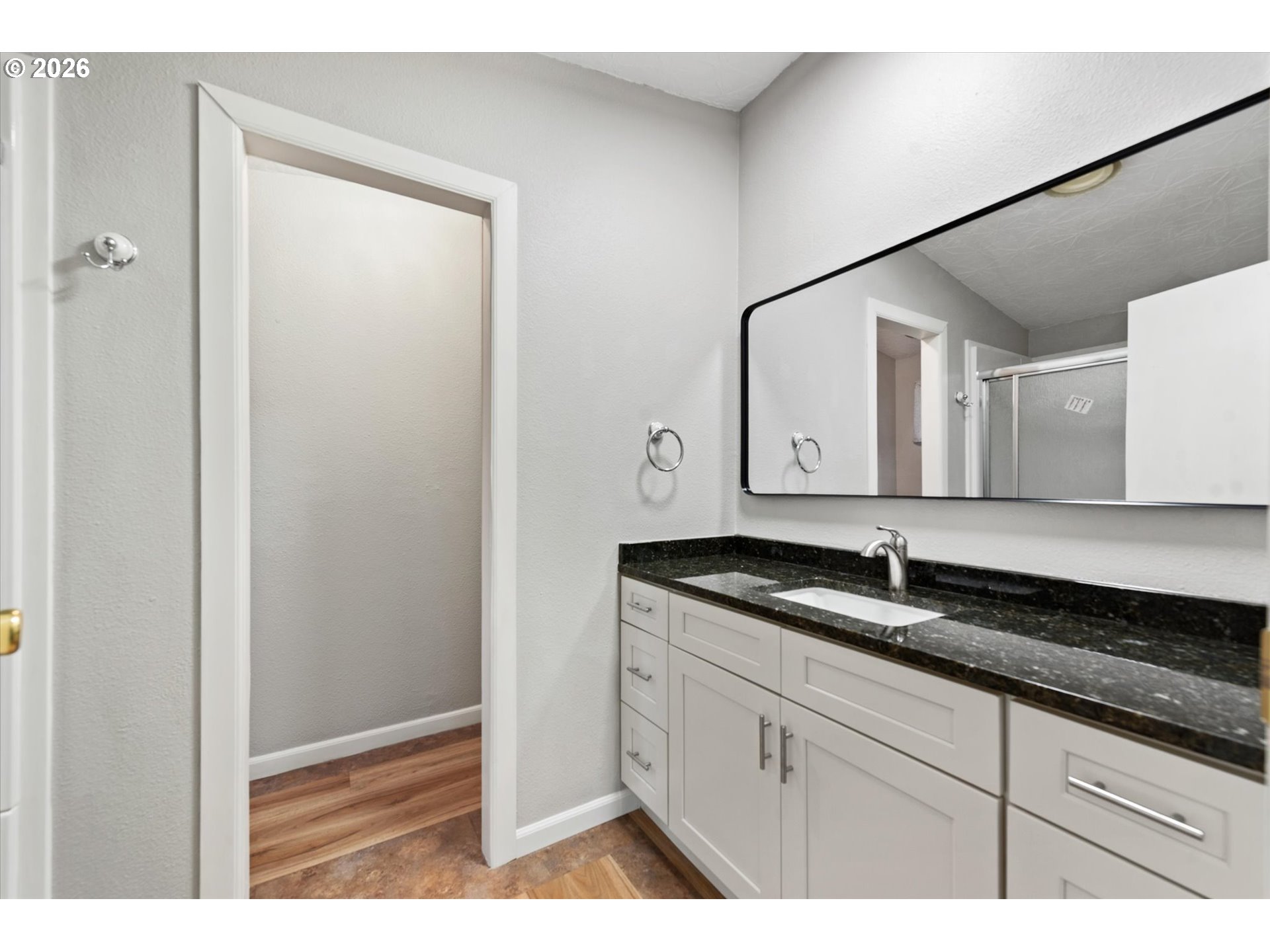 10501 G Ct Property Photo 16