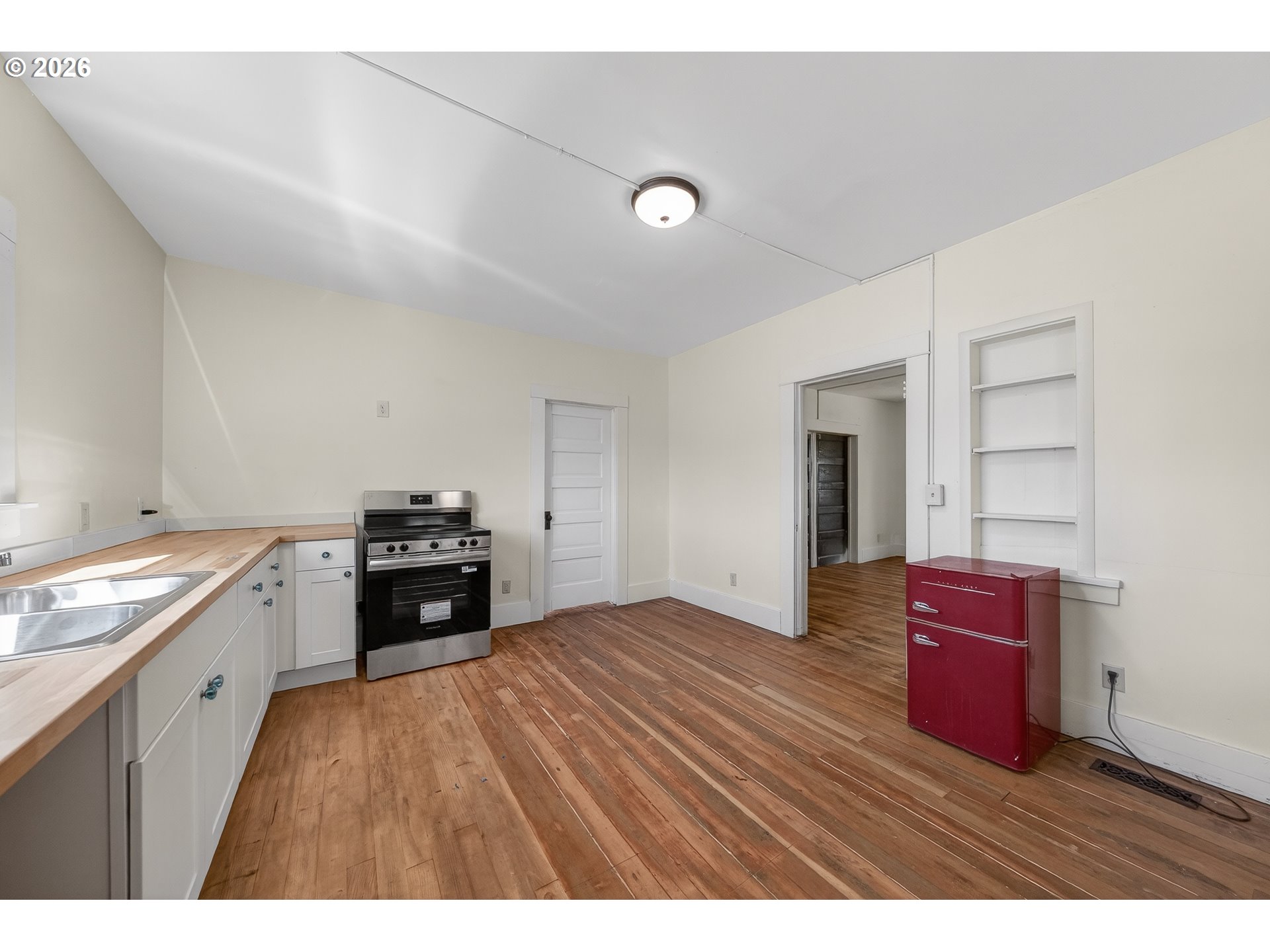 412 Azalea Glen Rd Property Photo 11