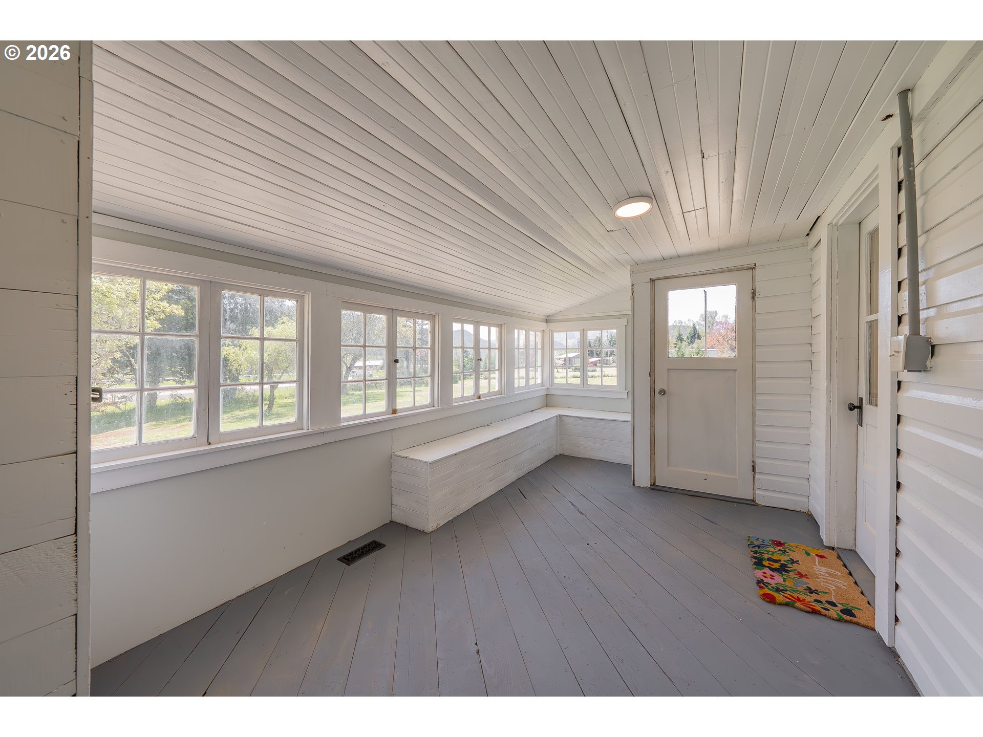 412 Azalea Glen Rd Property Photo 15