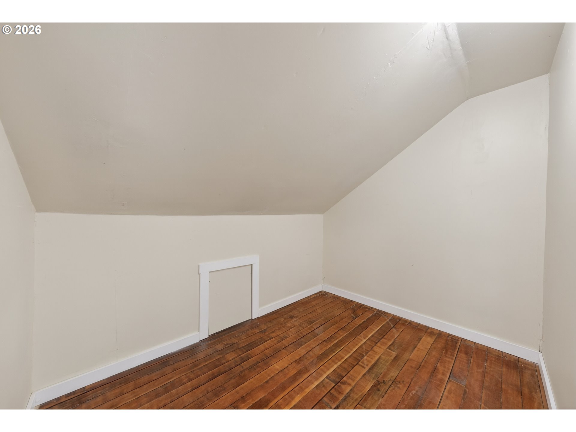 412 Azalea Glen Rd Property Photo 28