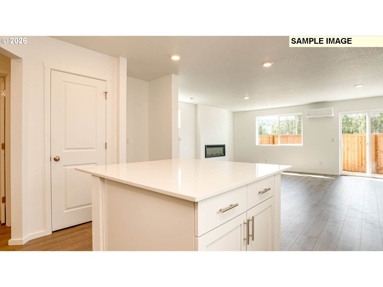 159 Coho Loop Property Photo 4