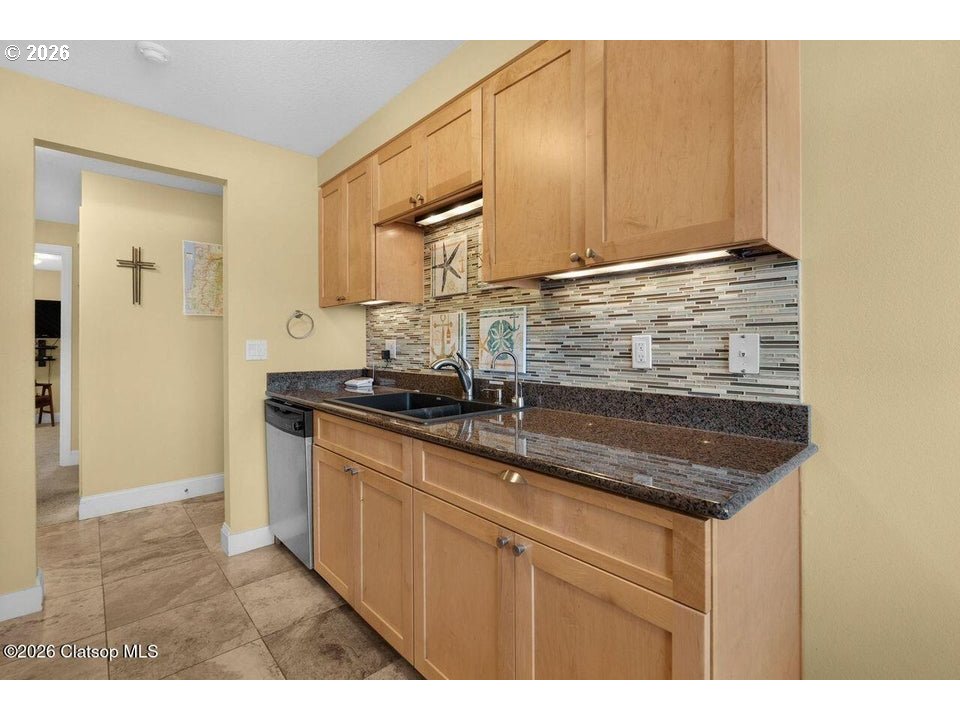 320 Necanicum Dr 9 Property Photo 10