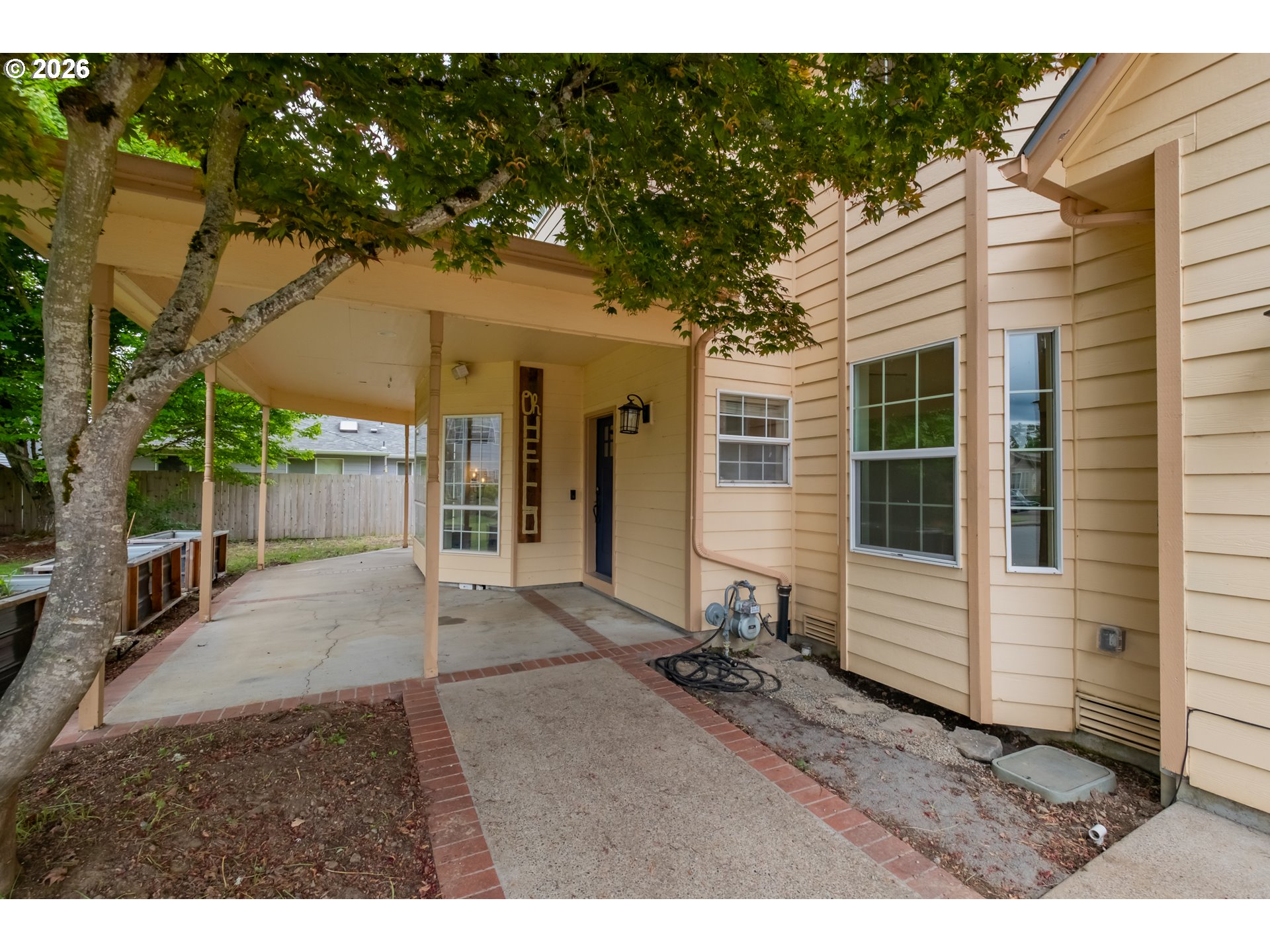 1209 Bent Grass Ct Ne Property Photo 2