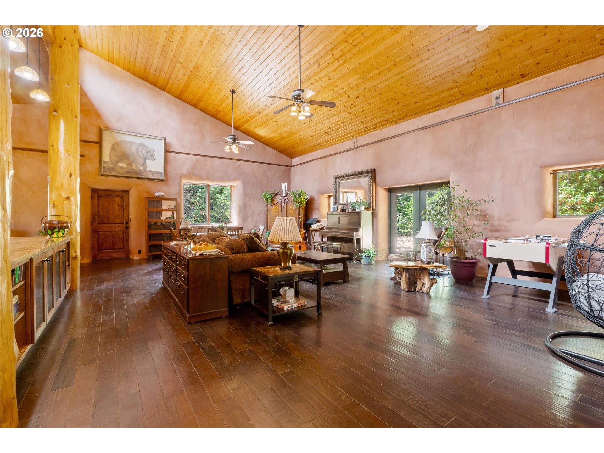 422 Onion Mountain Rd Property Photo 5