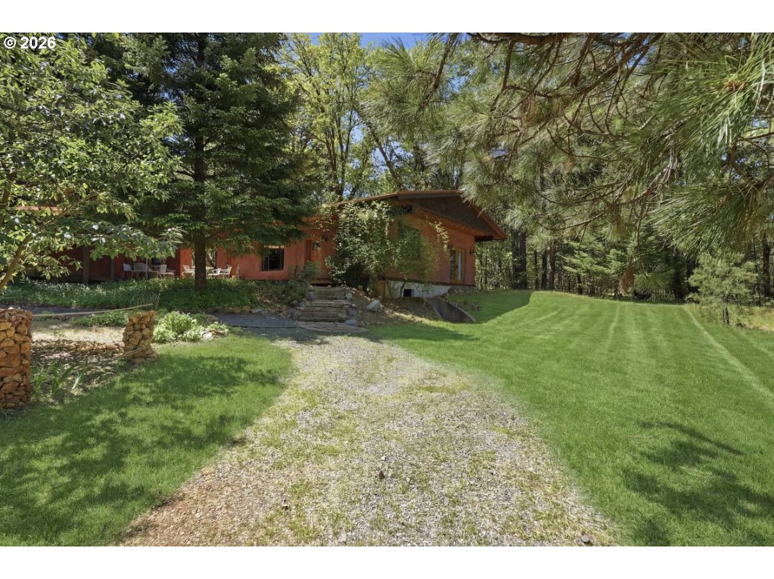 422 Onion Mountain Rd Property Photo 41