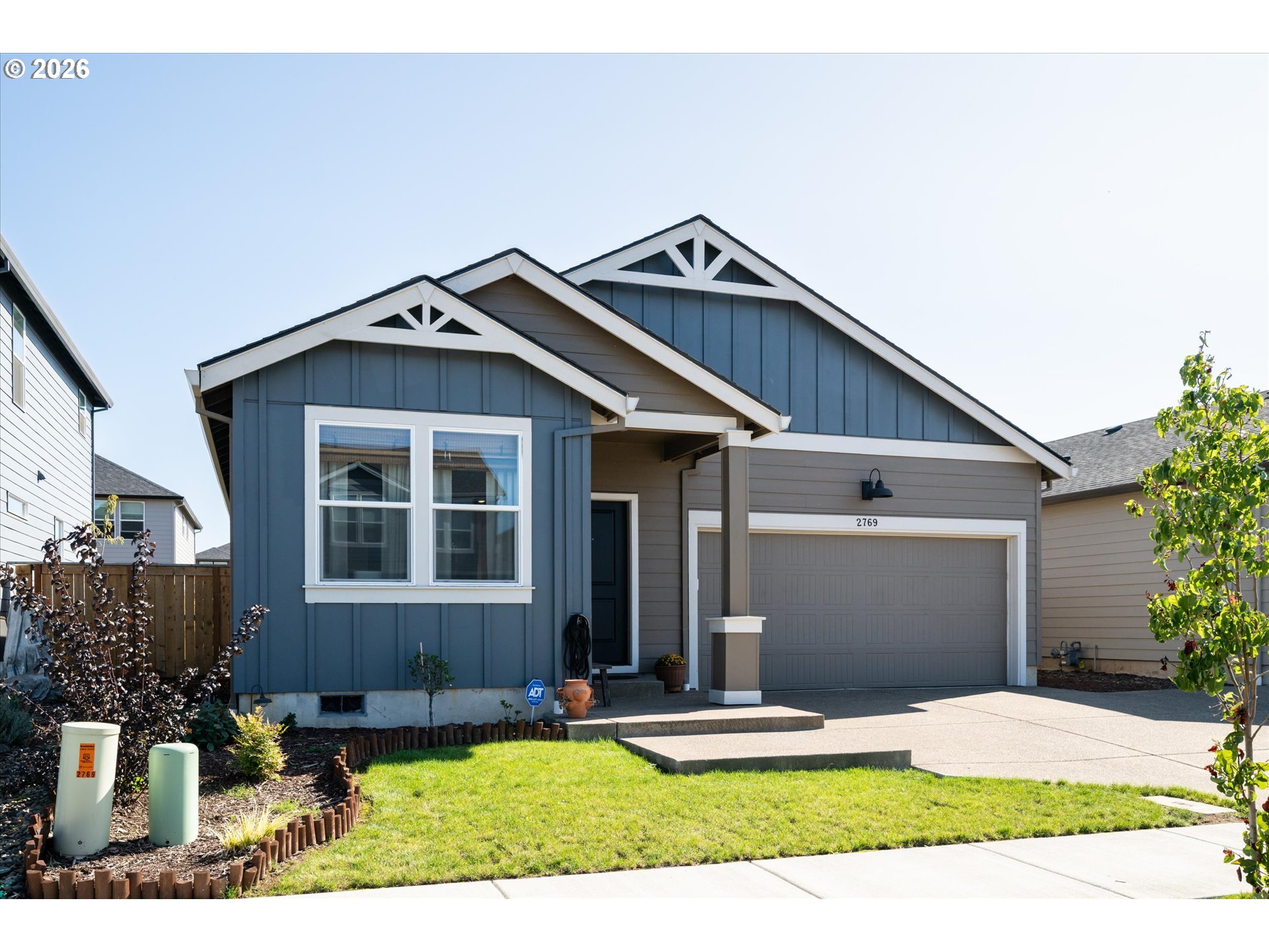 2769 V St Property Photo 1