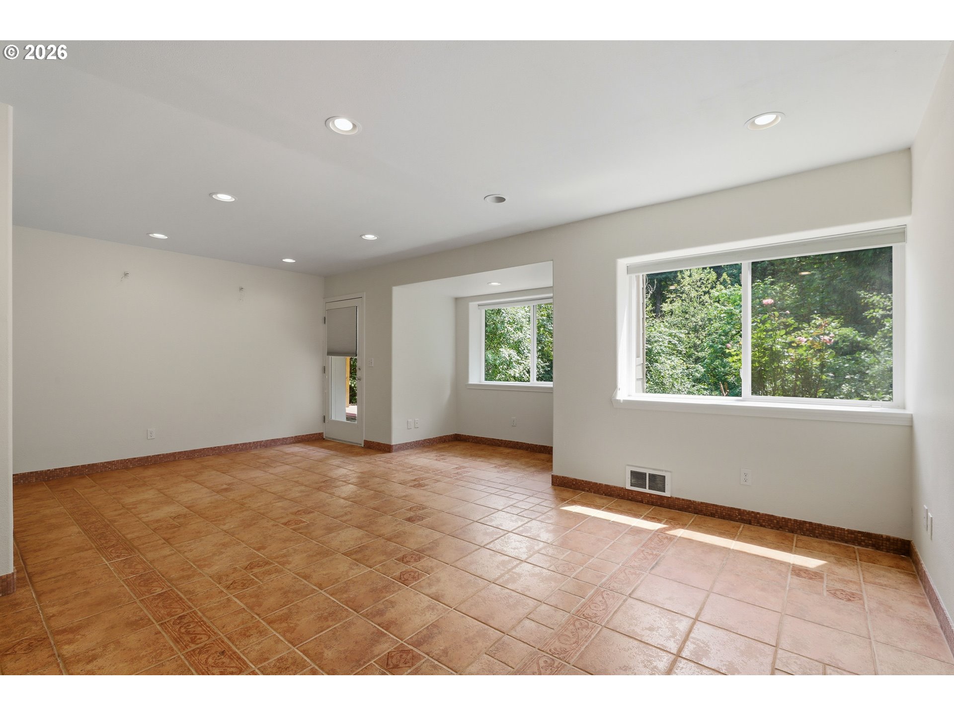 9592 Nw Arborview Dr Property Photo 23