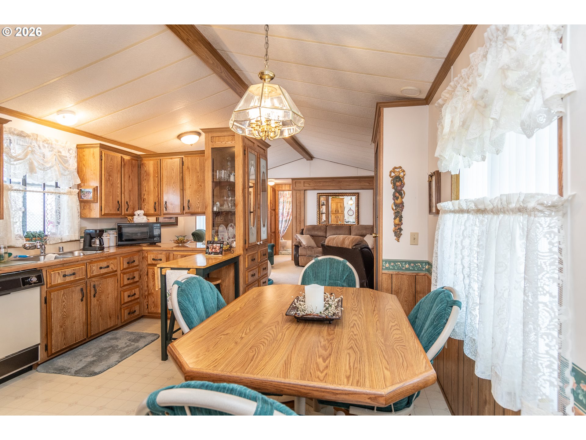 1007 Shadow Ranch Ln Property Photo 13