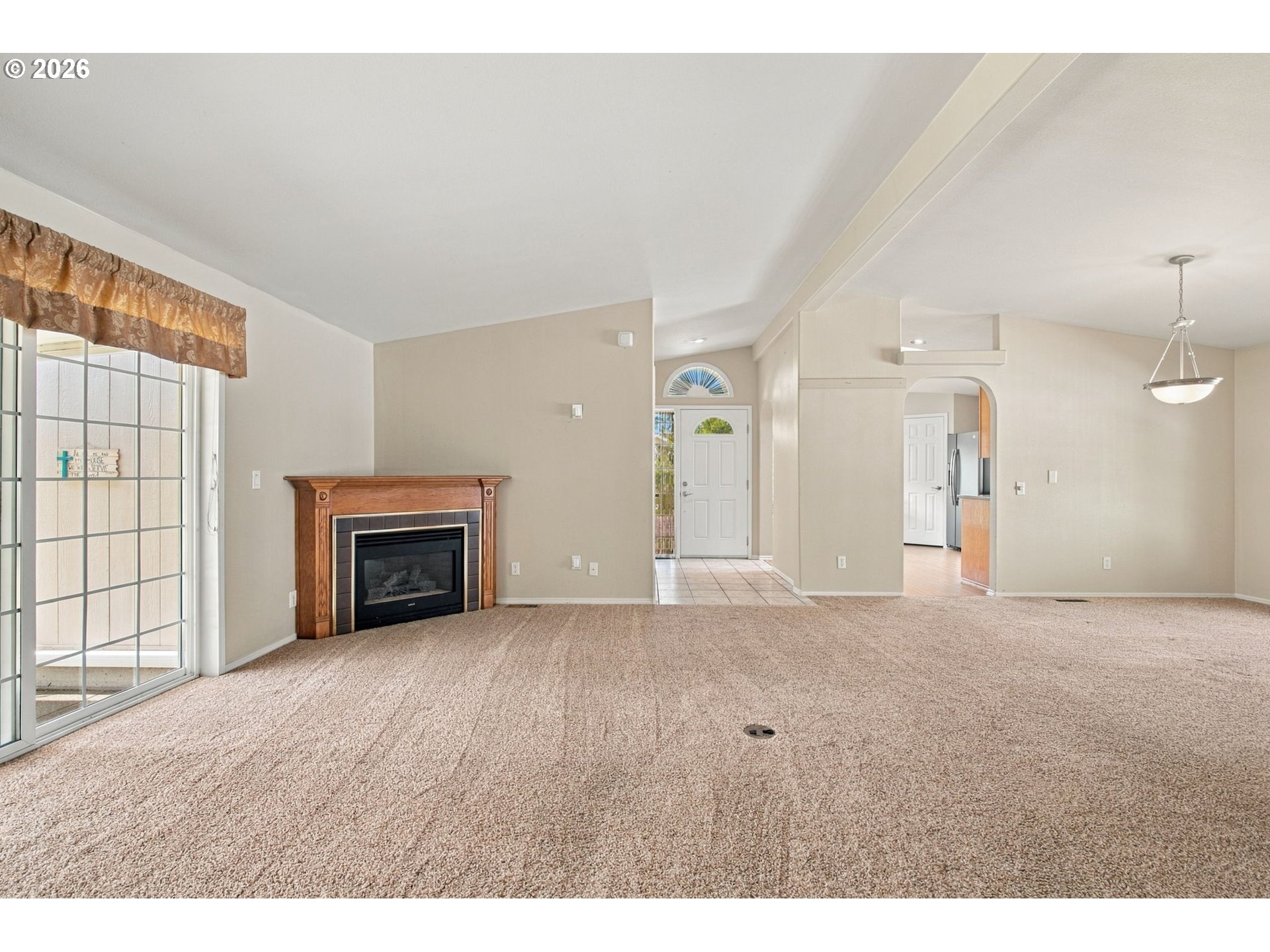 2587 Northampton Property Photo 7