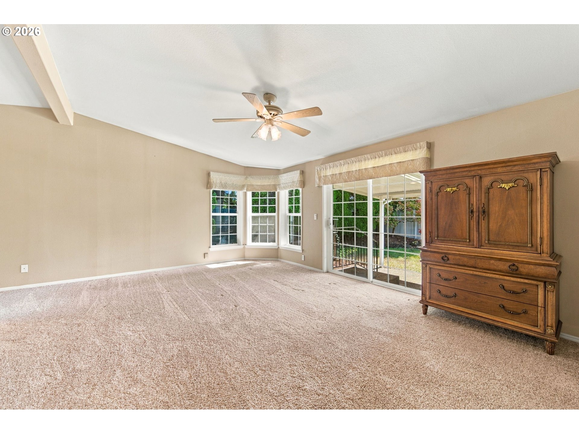 2587 Northampton Property Photo 30