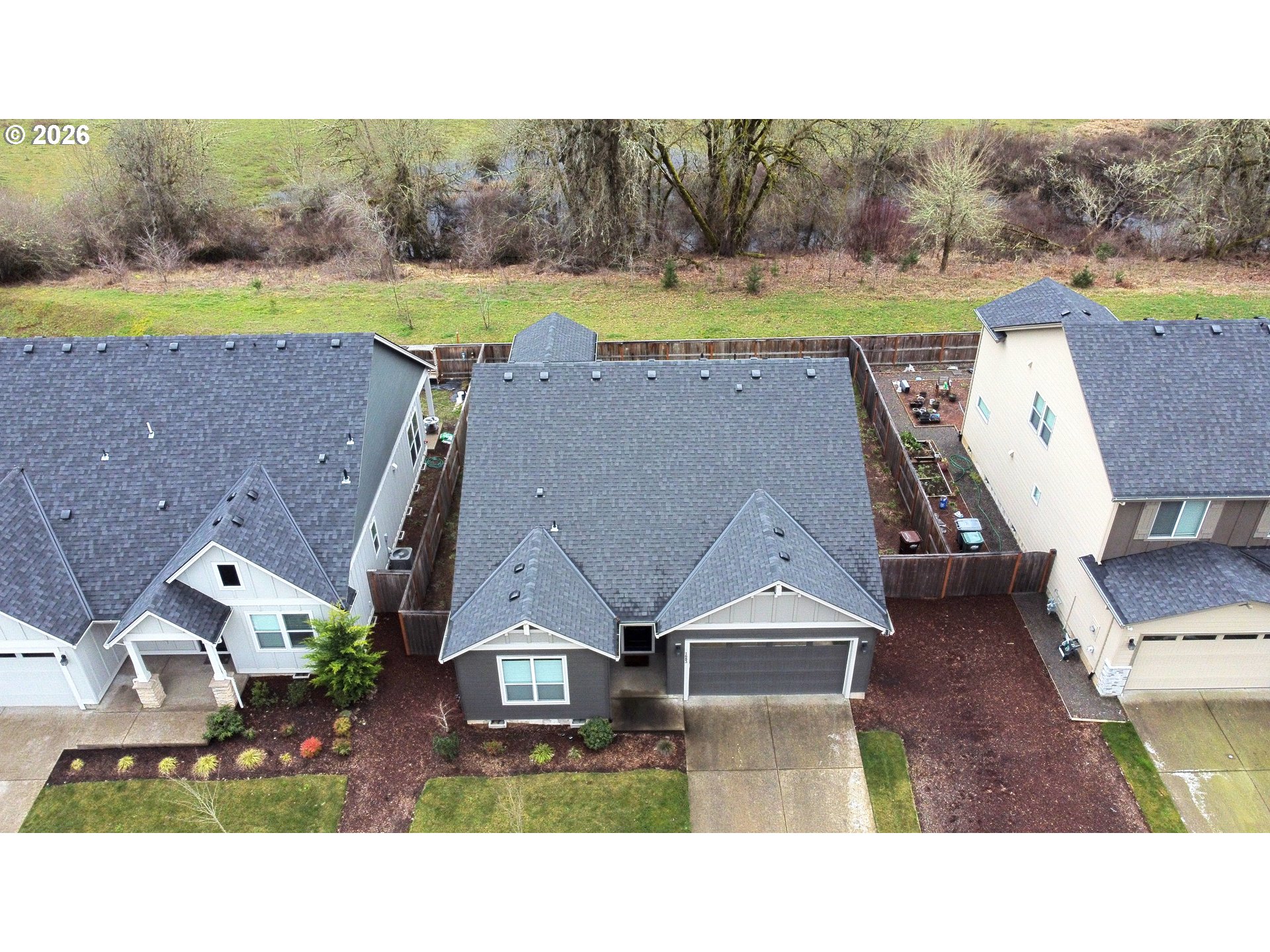 1683 S Quartz Dr Property Photo 23